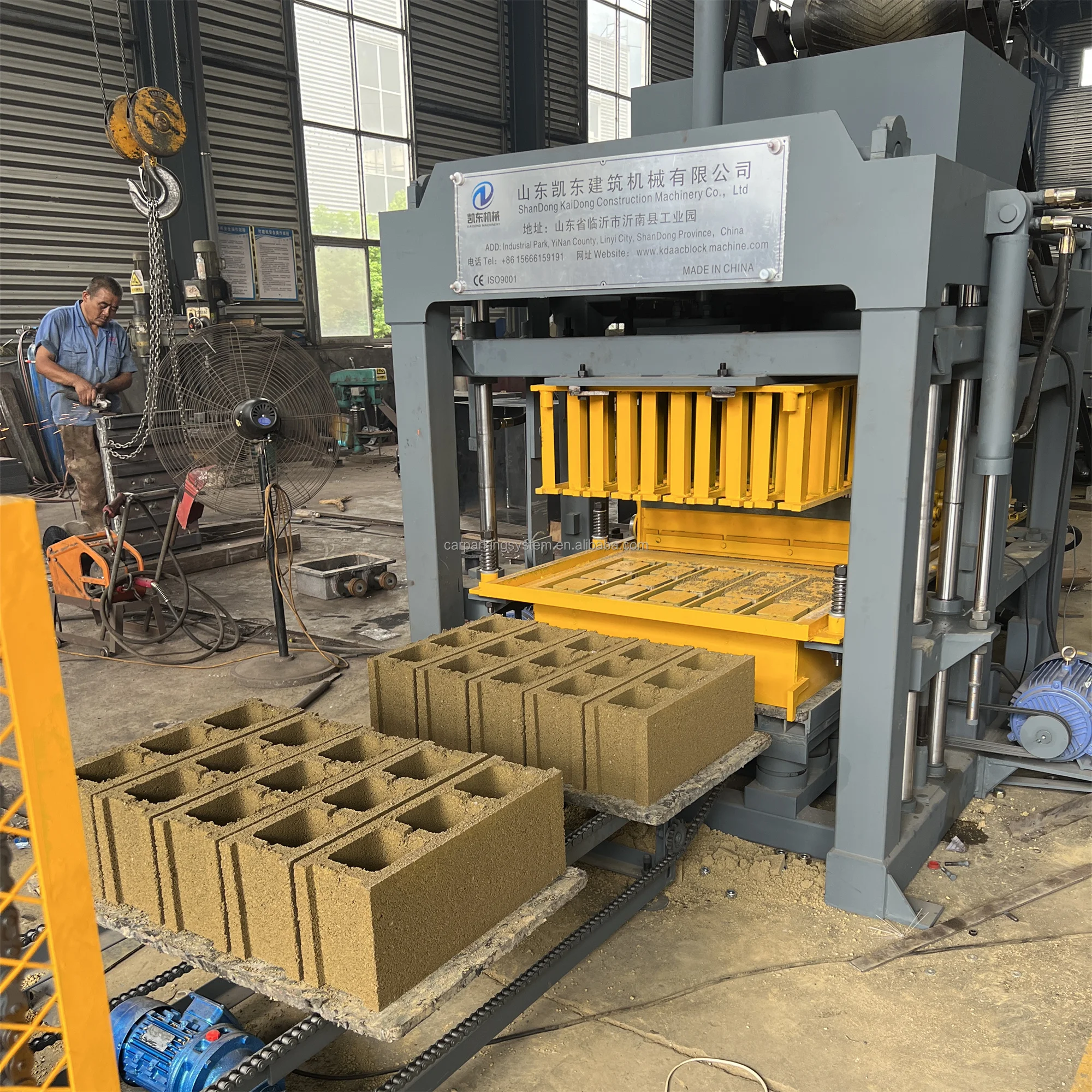 Shandong Kaidong Qt4-15D Semi Automatic Brick Machine Interlocking Brick Machine