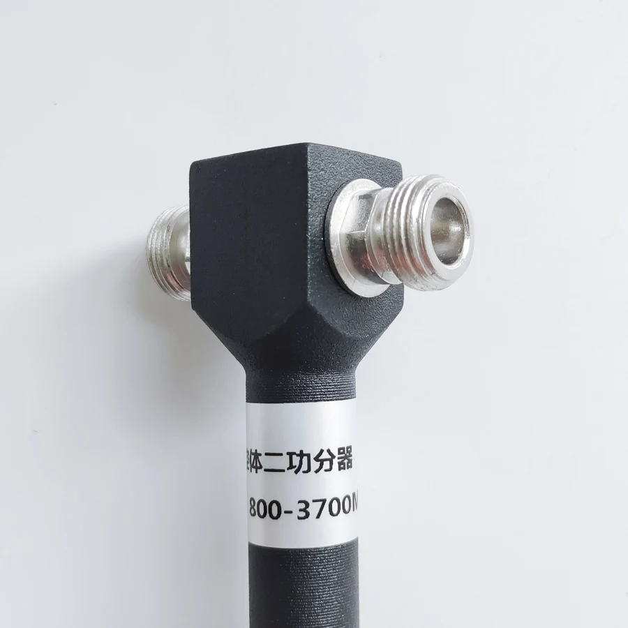 800-3700MHz Round High Quality N-Female cavity Power Splitter 2 way Power Divider