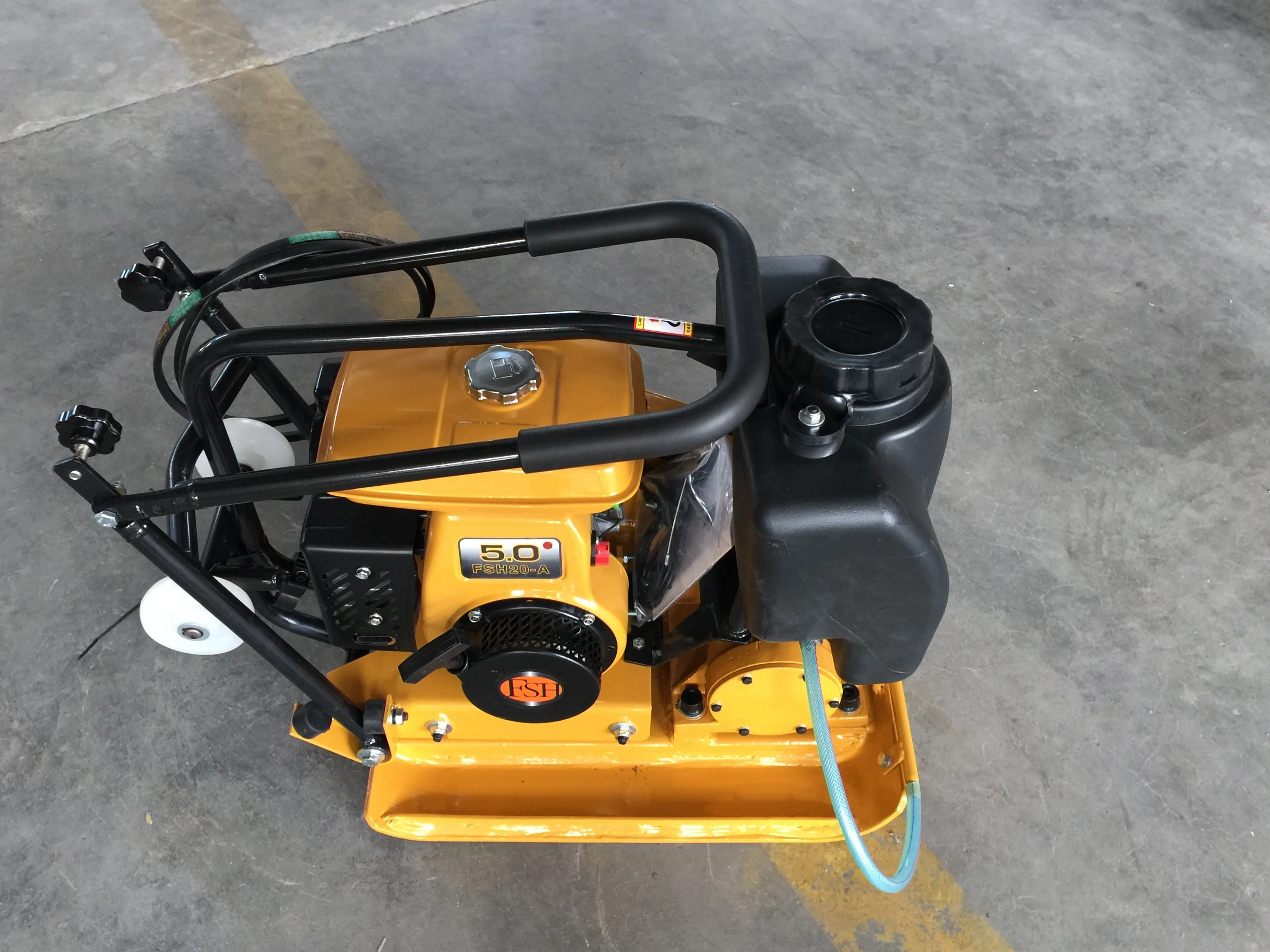 C80T Forward Type Mini Plate Compactor ey20 Vibrating Plate Compactor