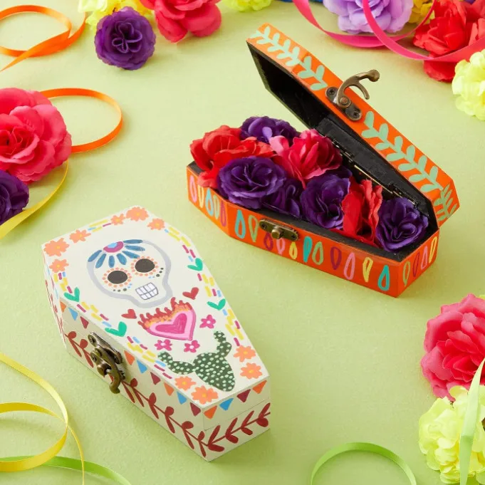 Unfinished Halloween Clamshell Jewelry Storage Box Wooden Coffin Shape Box With Hinged Lid