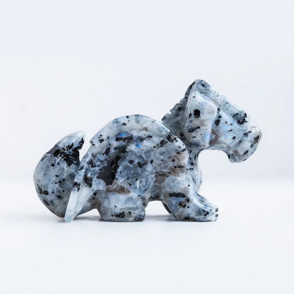 Wholesale natural healing stone hand craved folk crafts rainbow moonstone crystal flying dragon skulls for home decorations