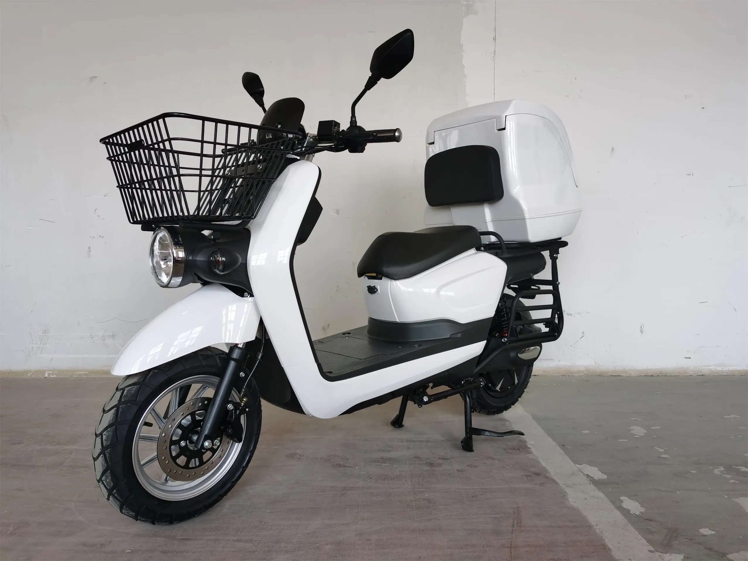 1500w 2000w Brushless Motor E Electric Powered Bike Moped Scooter with Rear Food Truck