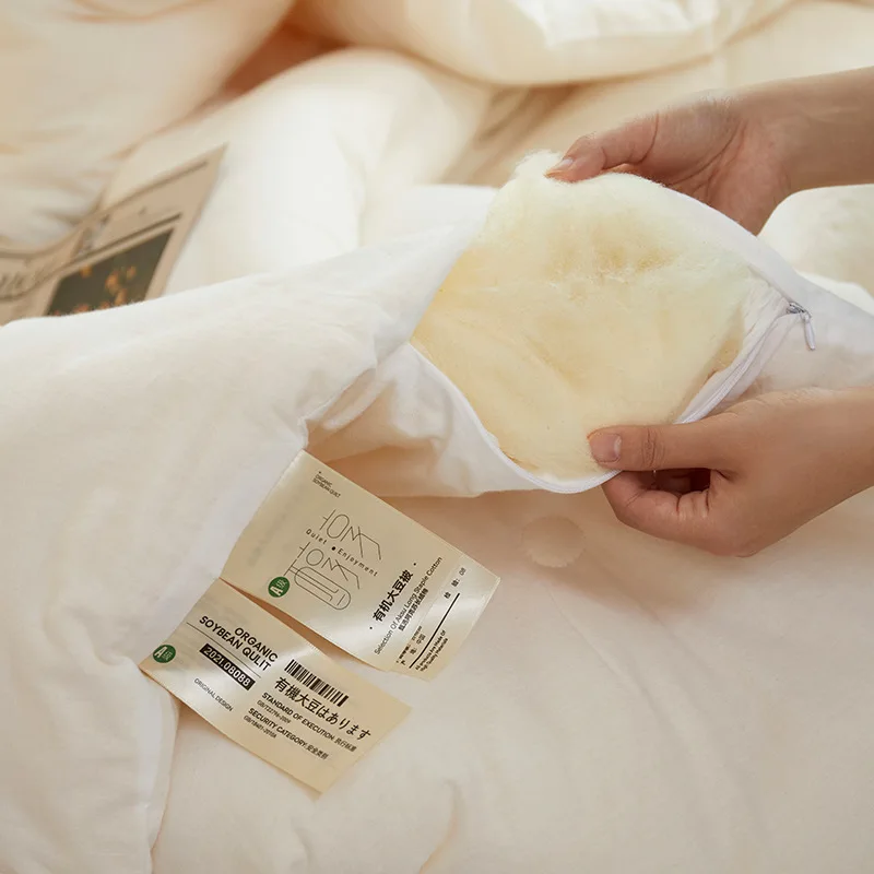 Hot sale Japanese Soft Single Double Bedding Spring And Autumn Pure Cotton Warm Down Soybean Fiber Quilting Quilt For Home Hotel