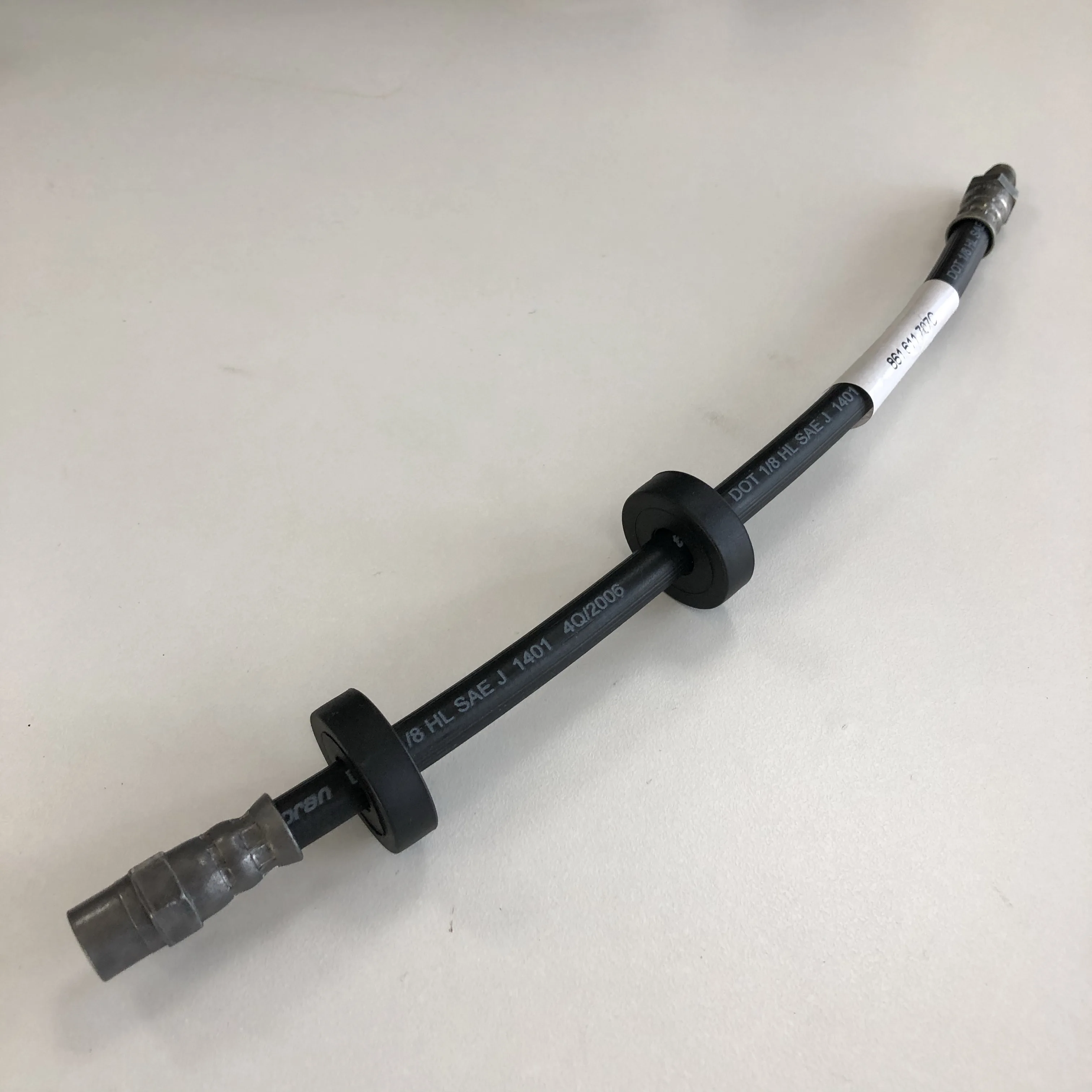 OE861611707C BRAKE HOSE SAE J1401 DOT 1/8 HL FRONT LEFT