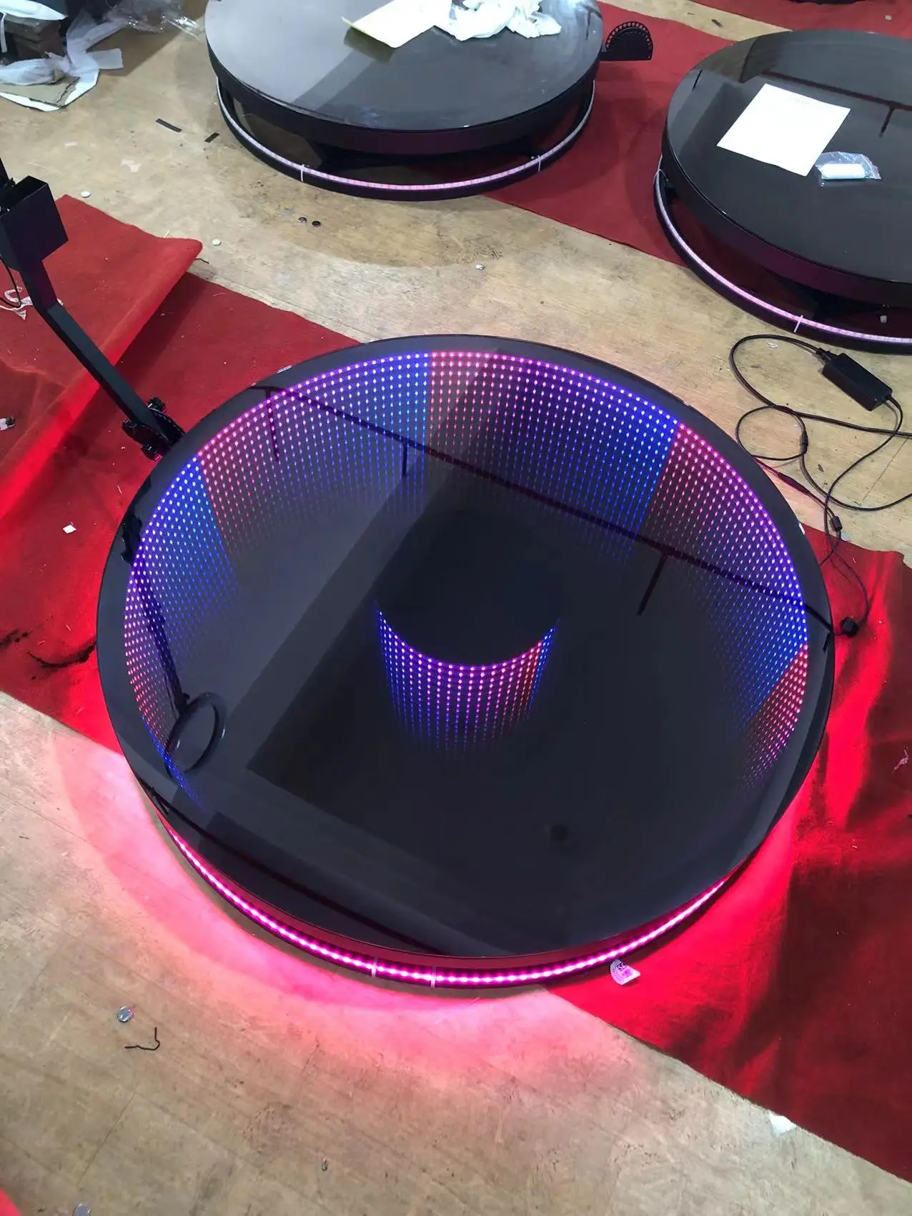 2024 new adjustable 360 97000fr video booth supplier manufacturer rotating selfie spin 360 cabina photo booth for wedding events