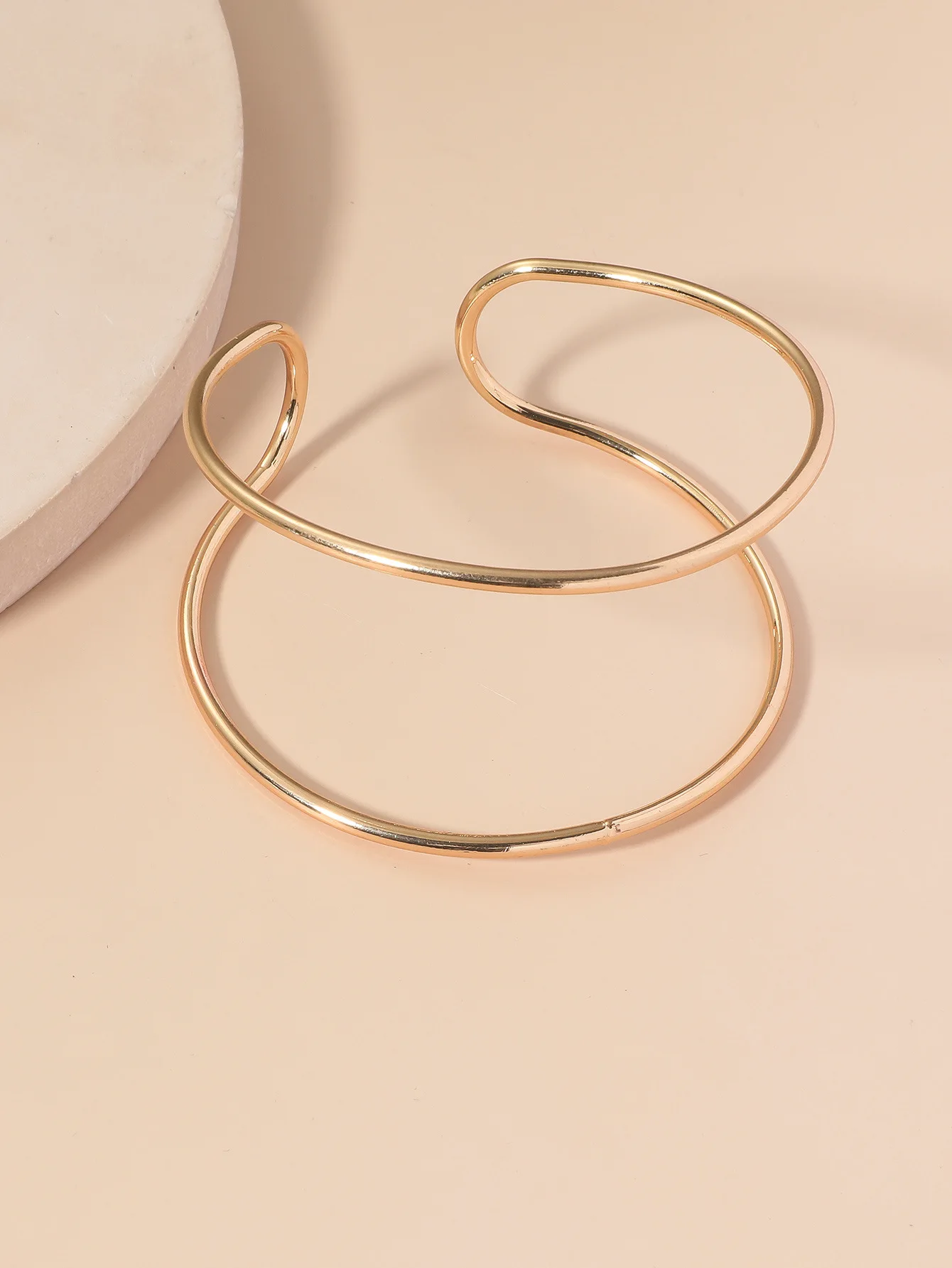Gold Arm Cuff-Upper Arm Cuff Bangle Bracelet Adjustable Minimalist Simple Coil Bangle Wide Wire Grooved Cuff Open Arm Band