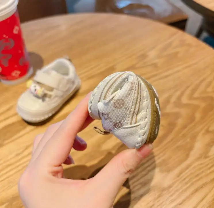 0 -1 year old cute candy shoes for boys and girls, breathable mesh shoes, wear-resistant tendon sole toddler shoes