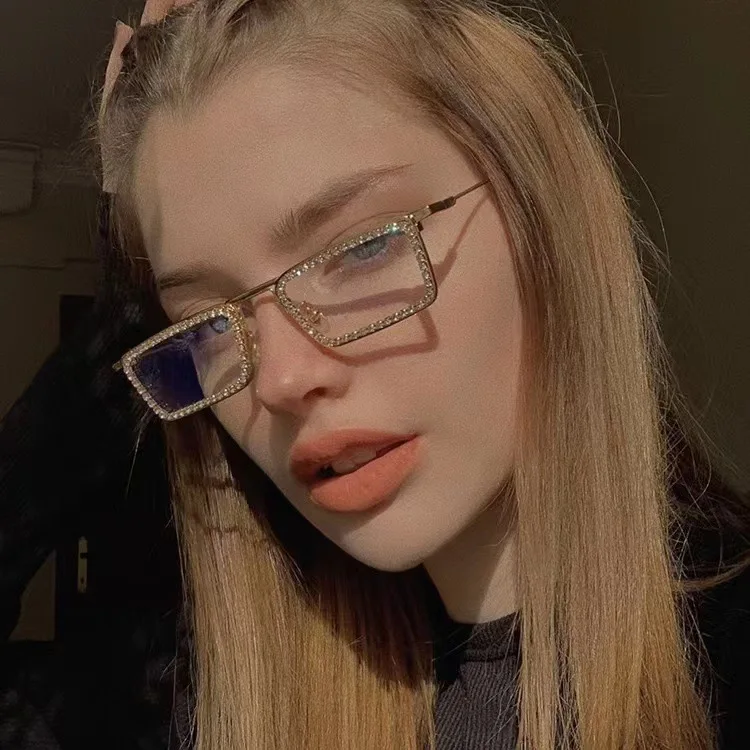 2024 Sparkling Crystal Glasses For Women Disco Rhinestone Eyewear Fashion Transition Photochromic Reader Sunglasses