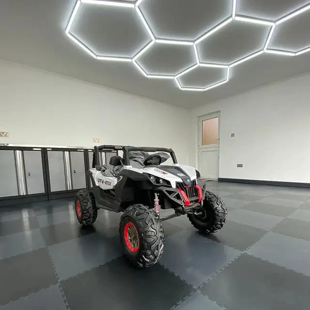 Factory Price Easy-to-disassemble garage plastic floor leather Cover Waterproof Pvc Flooring Carpet Floor tiles