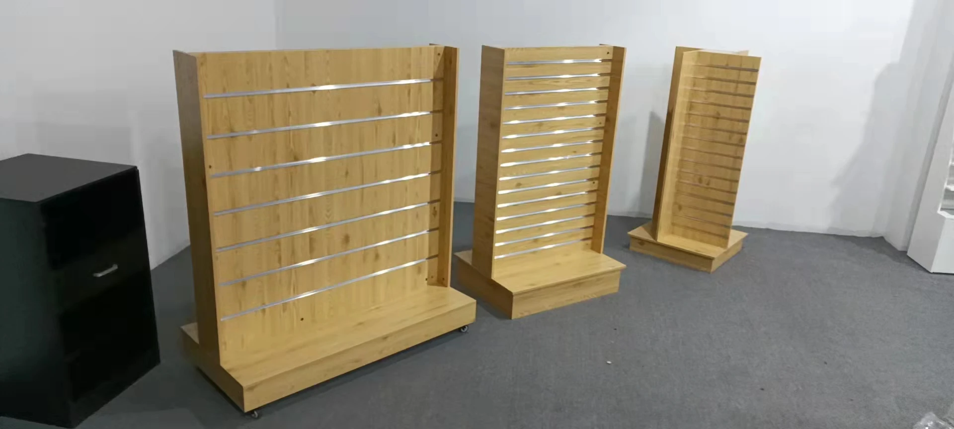 Кеуэй пользовательские полки для супермаркетов MDF Slatwall дисплей полка