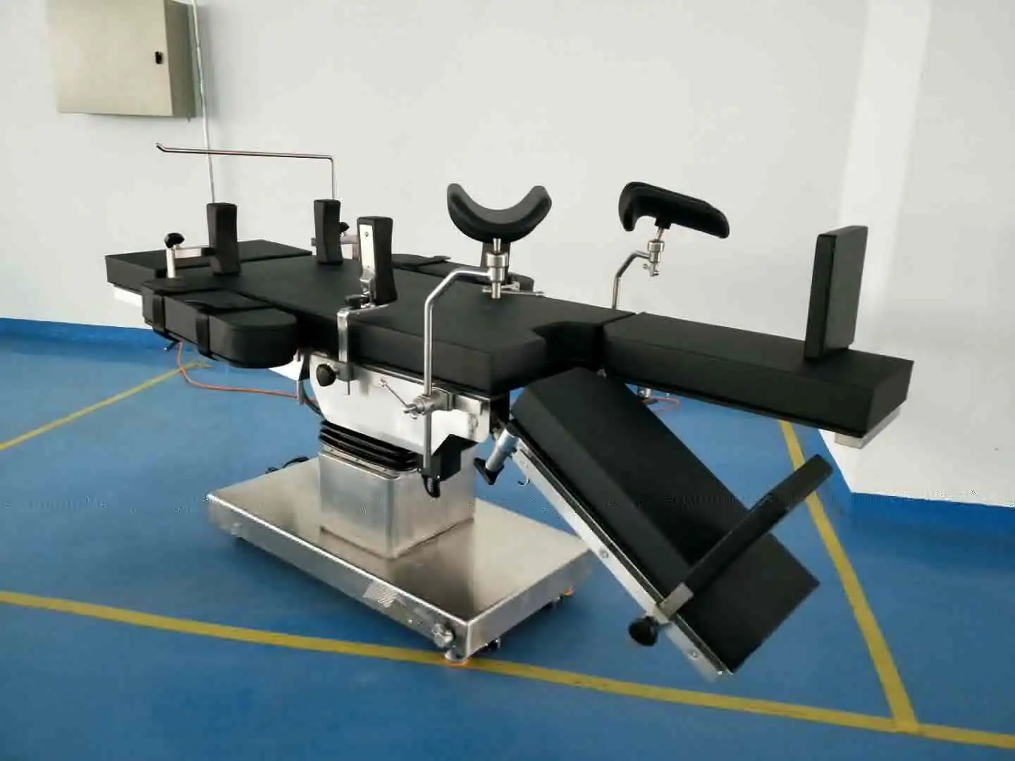 Chinese Hospital Medical Electric Operation bed Surgical Operating Theater