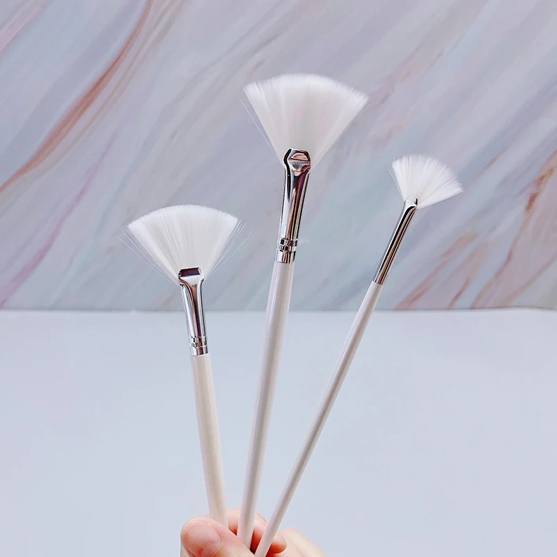 Private Label Wooden Handle Facial Mask Applicator Fan Brush Facial Mask Brush for Skin Care
