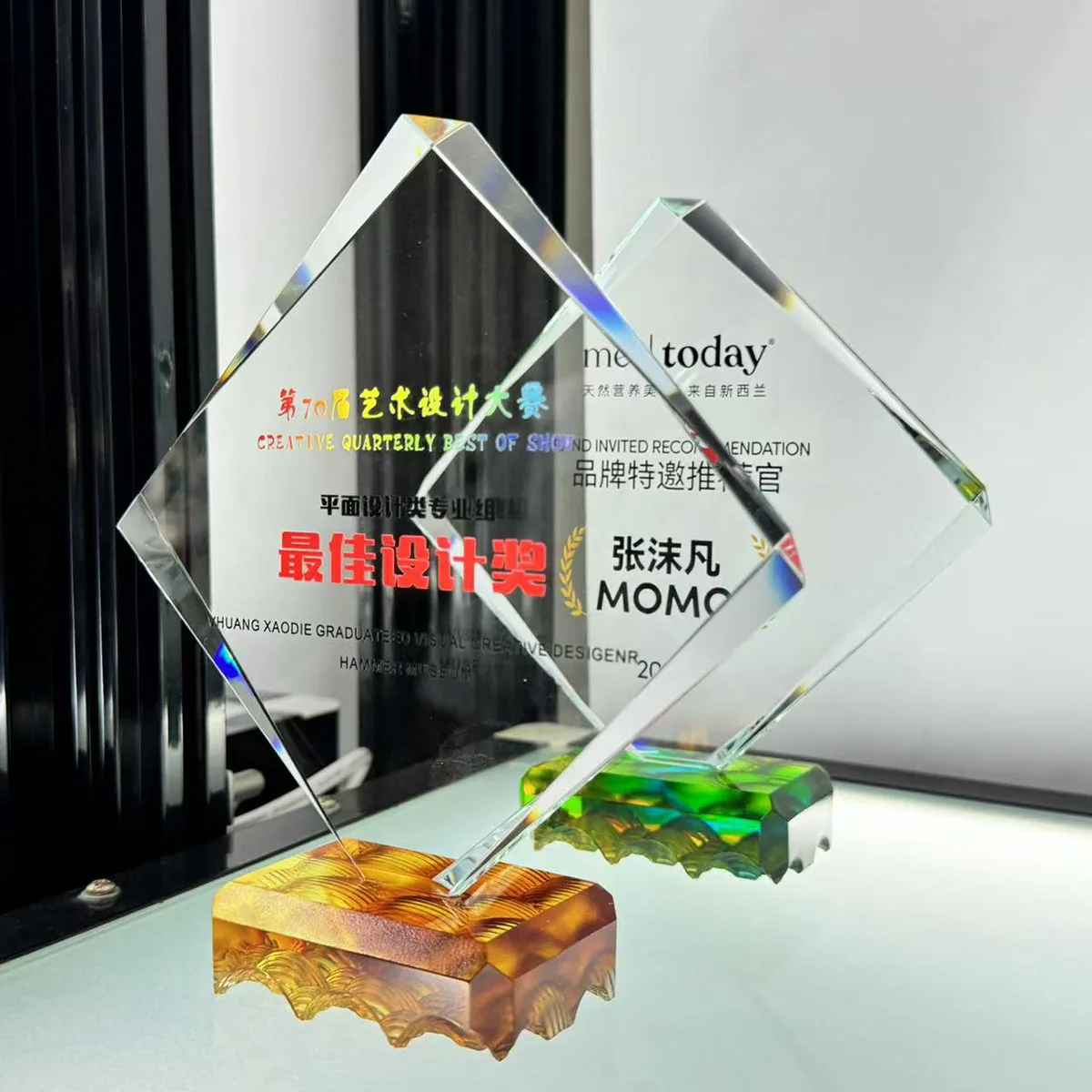 wholesale Custom gift solid metal crystal high grade liuli crystal trophy glass trophy award souvenirs gifts