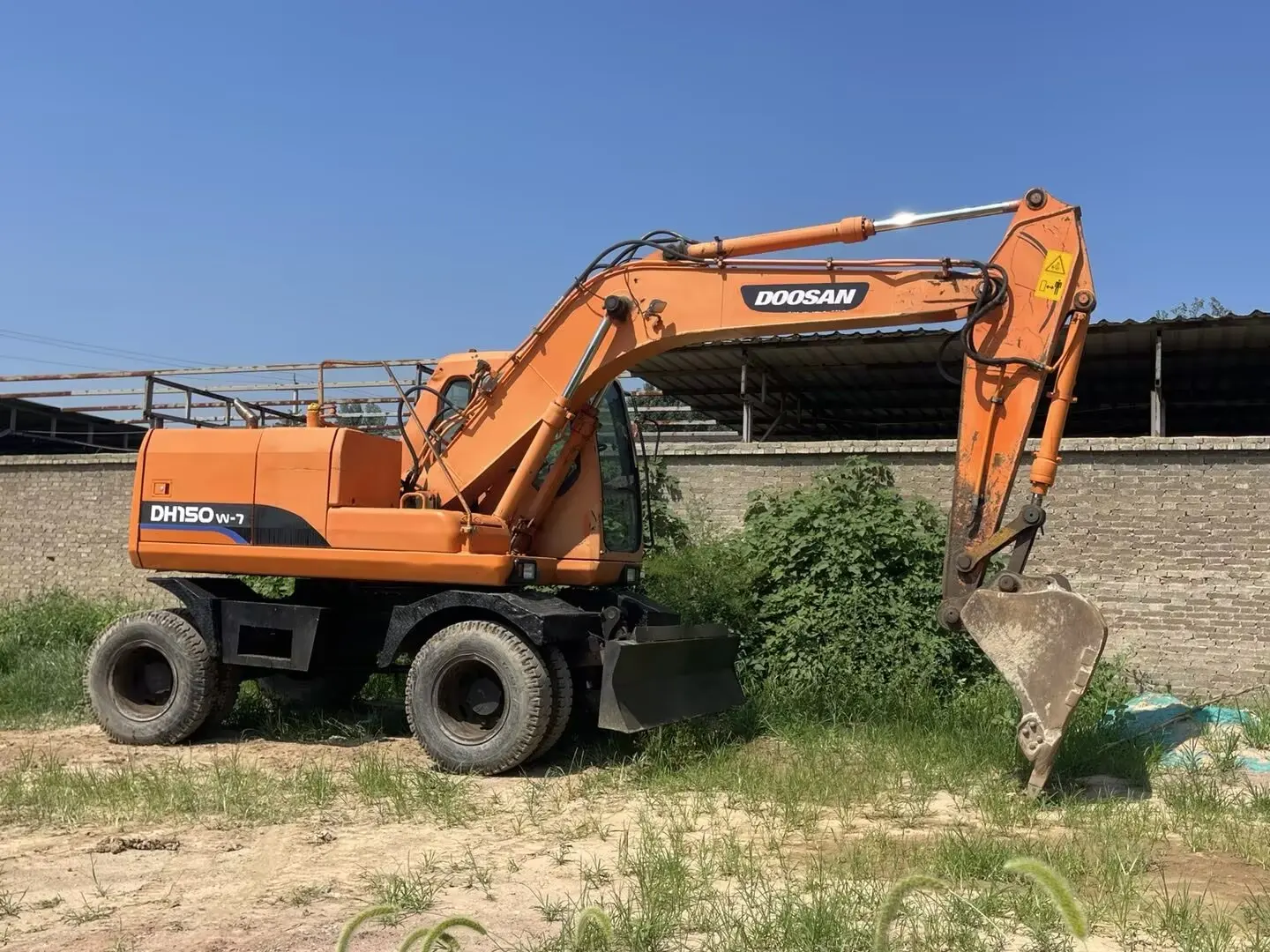 Doosan DH150W Южная Корея сделанный подержанный колесный экскаватор 90% новый doosan DH150W-7 DH150 DH 150 W