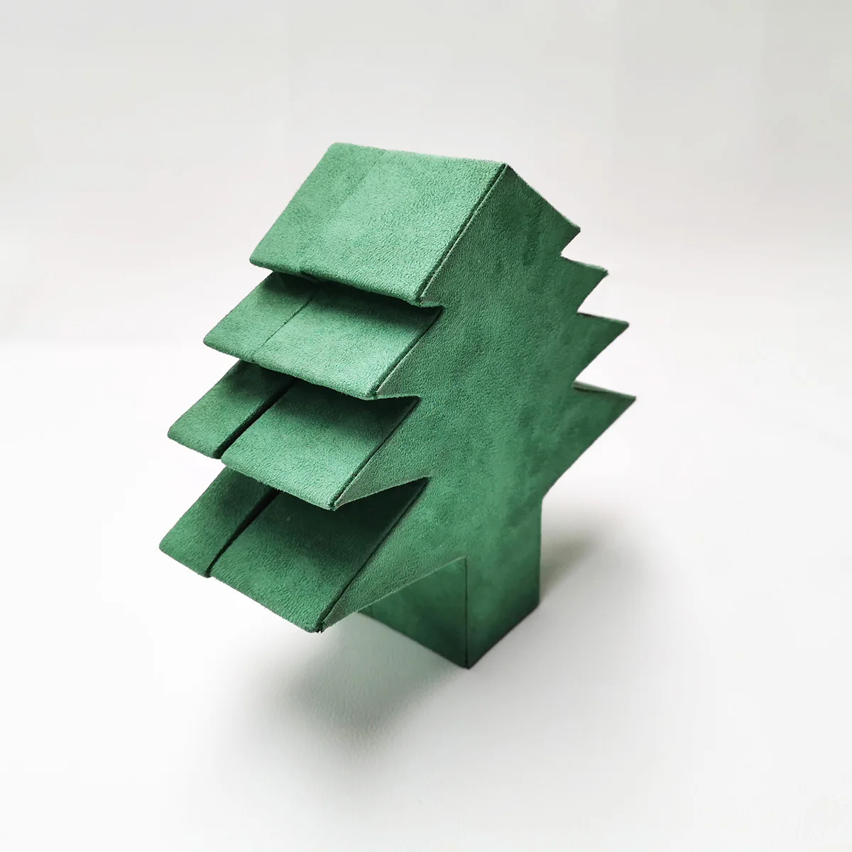 Interesting Christmas-Tree Shape Mini Velvet Chocolate Packaging Gift Box with Red Lining