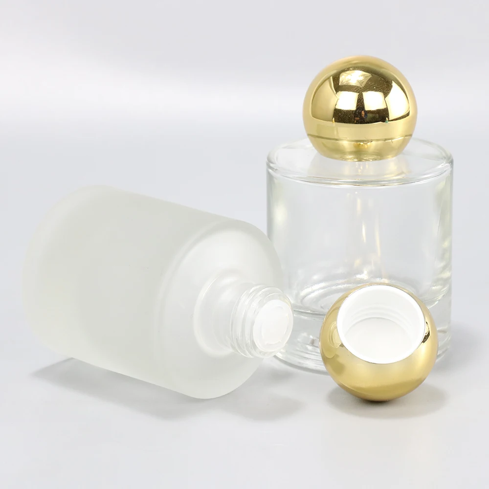 New arrival luxury thick bottom cosmetic serum lotion pump bottle glass cream bottles and jars for face cream