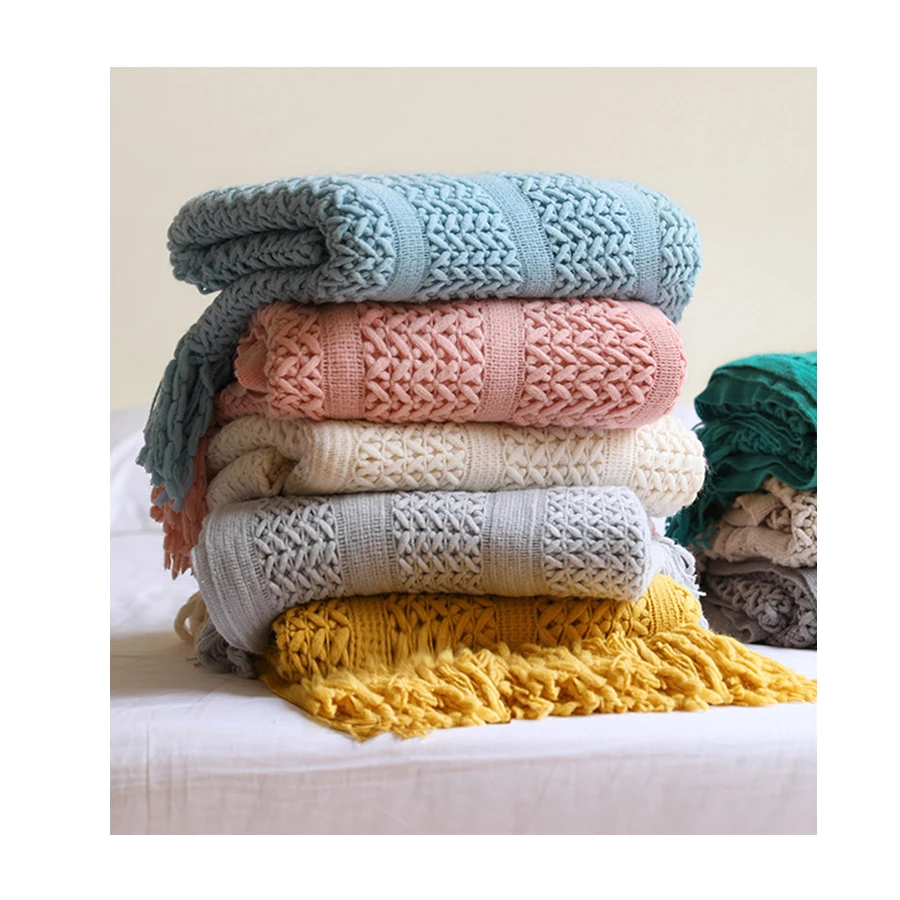Solid Color Super Bed Sofa Custom Braid Texture Warm Tassel Soft Acrylic Knitted Throw Blankets For Home Decor