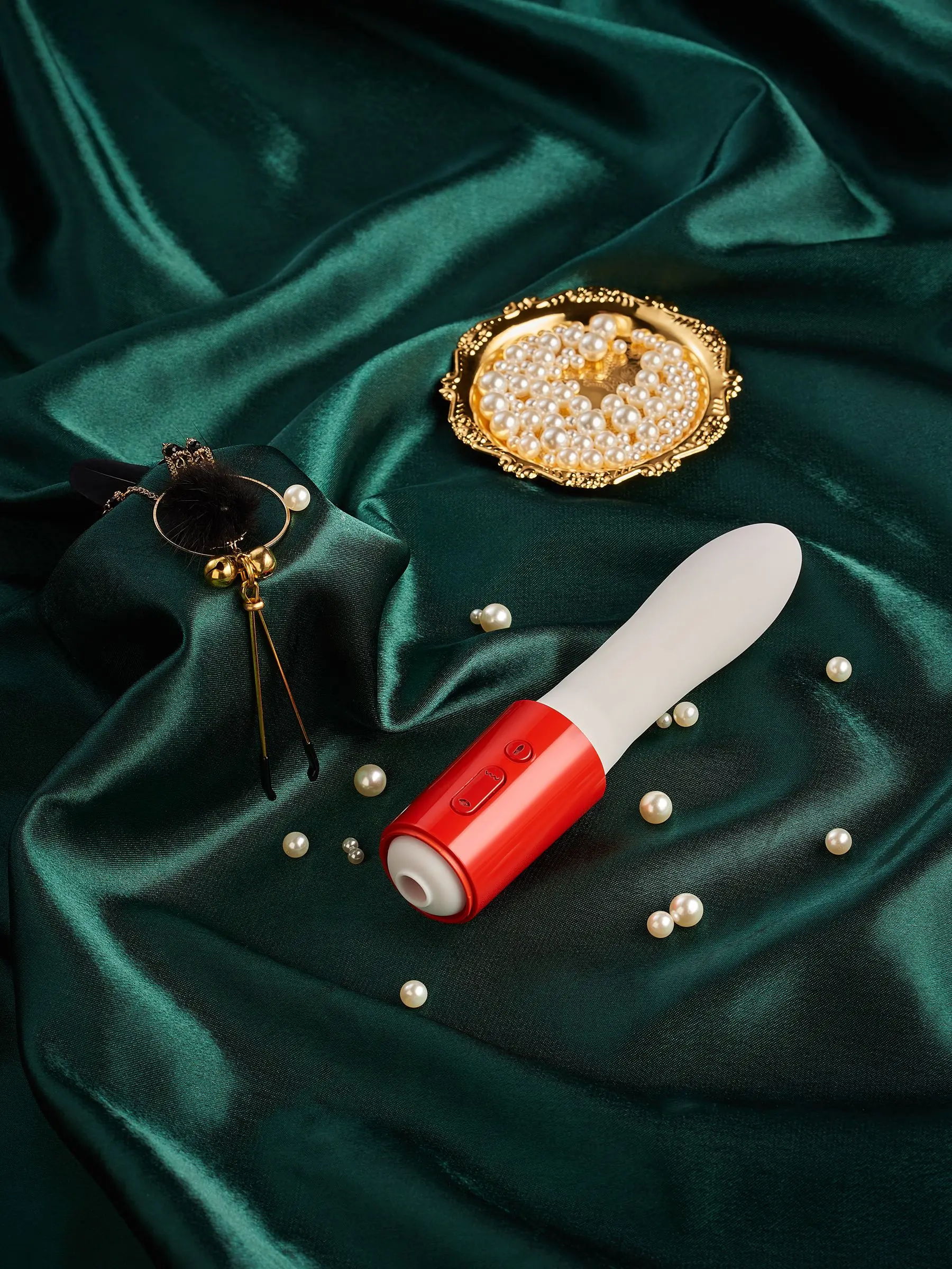 Portable Travel Full Body Massage Mini Pocket sucking Vibrator Massager sex toys lipstick Vibrator