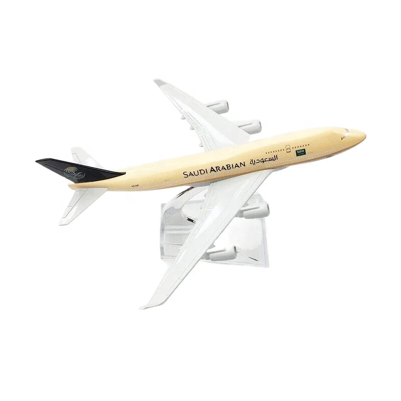Scale 1:400 16cm Boeing 747 SAUDI ARABIAN Airline Alloy Diecast Airplane Model Collection Souvenir Gifts Items
