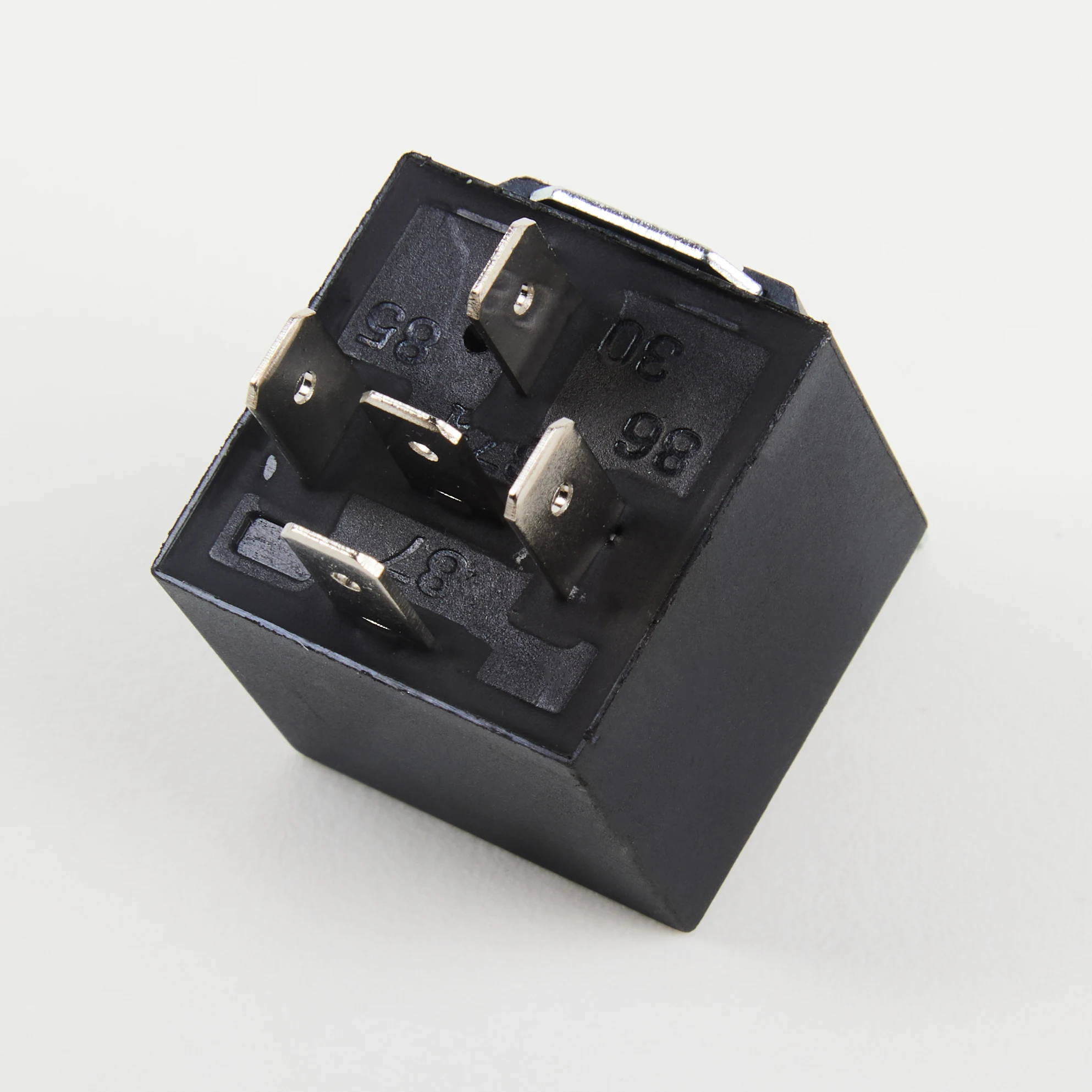 Car Relay Switch 12V 40A 5pins 4pins Automotive Relays SPDT Electrical Relay Switch for Auto Truck Boat Auto Car