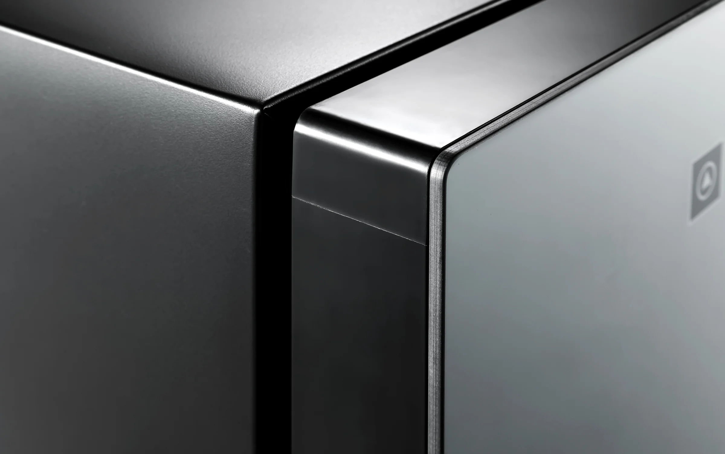 6 bottle wine  cooler refrigerator High quality Thermoelectric Refrigeration Wine Refrigerators with DOE approval