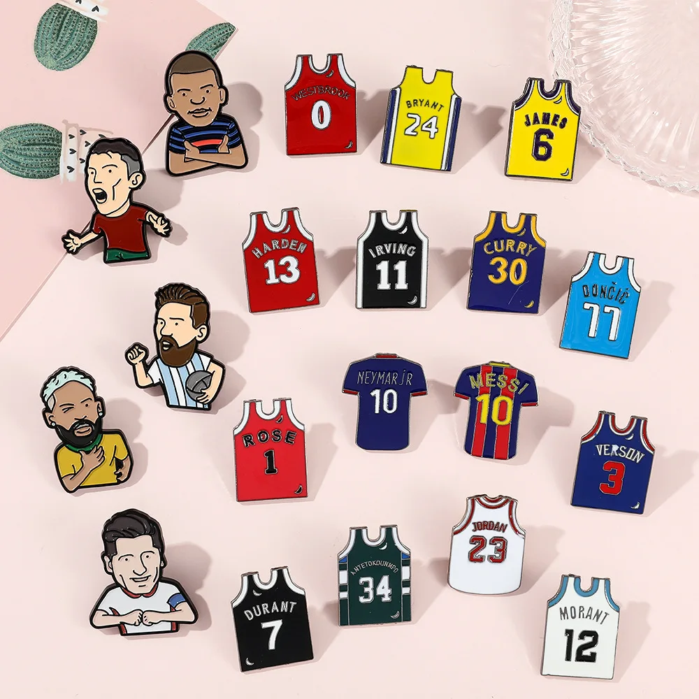 Hot Sale Jewelry Cartoon Cool Football NBA Kobe Lakers Jersey Metal Crafts Pins Cloth Decoration Hat Bag Badges Brooch Accessory