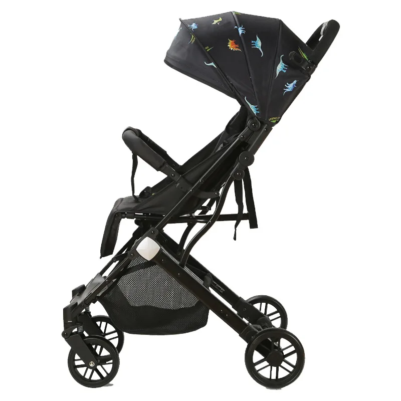 2024 Factory Price Portable Baby Stroller Can Sit or Lie Down with One Button Folding Universal Wheel Portable Baby Stroller