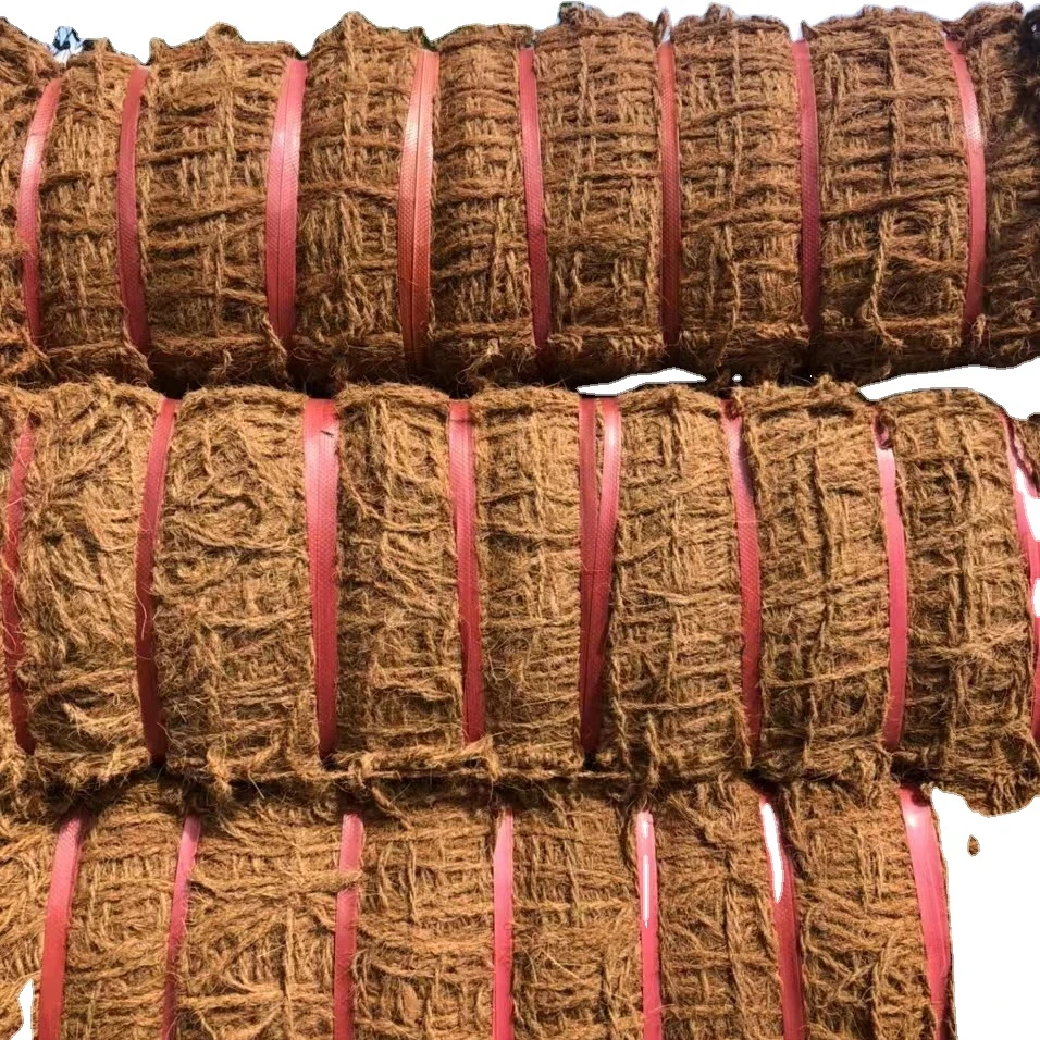 Guangzhou coconut palm net, coconut mat fiber net, coconut net geotextile are used for greening the mining area