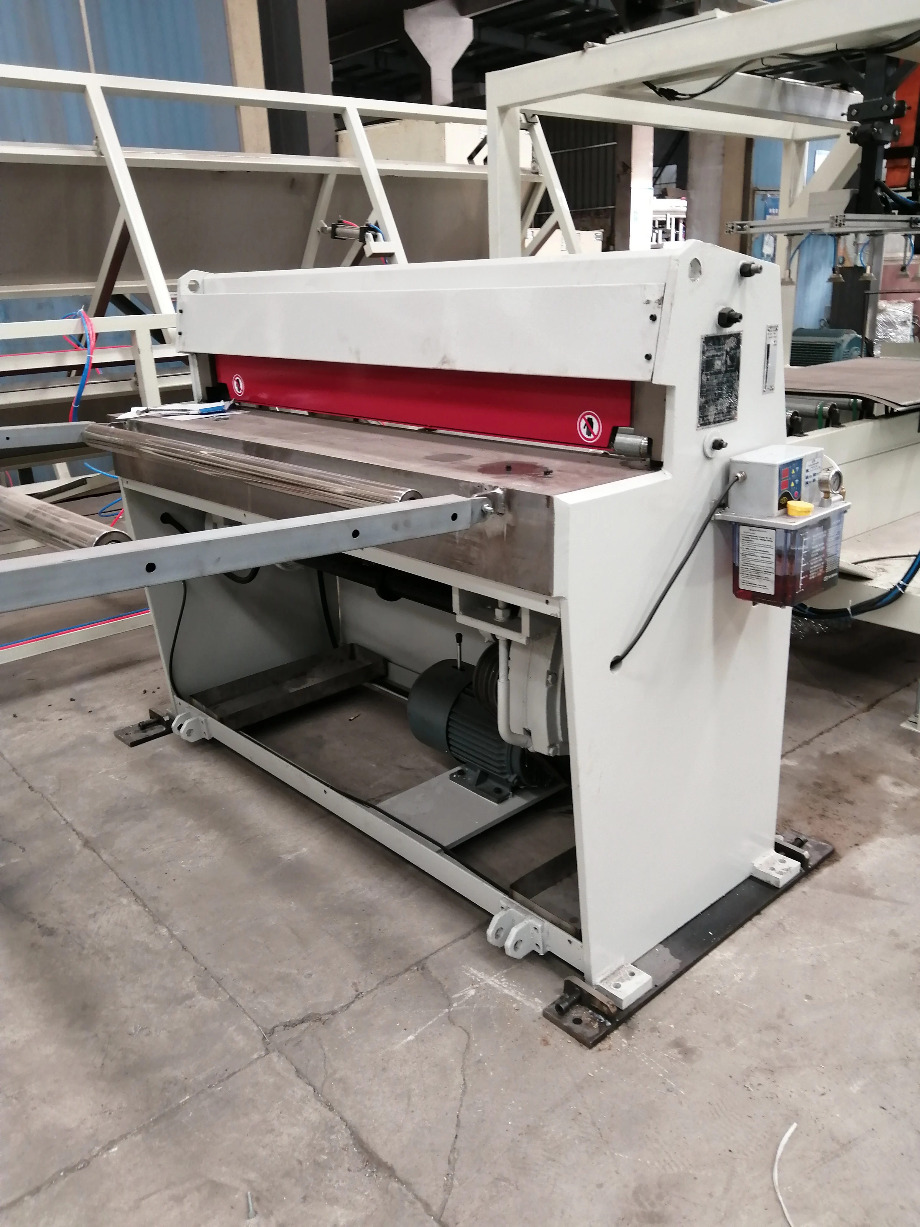 SPC floor profile extrusion line/laminate flooring extrusion machine