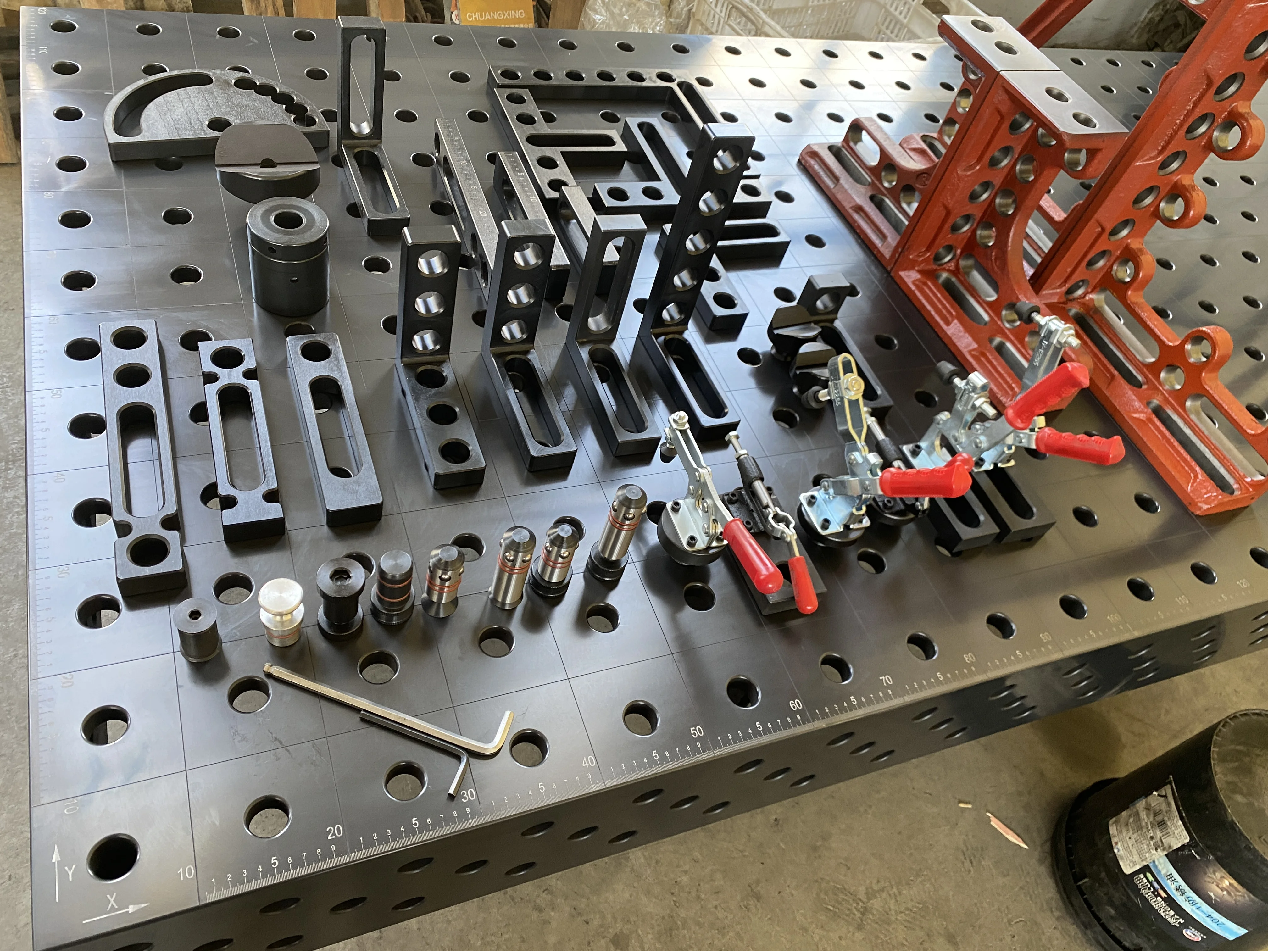 2D 3D Nitrided Cast Iron Steel Welding Table with Measuring Scales and Fittings