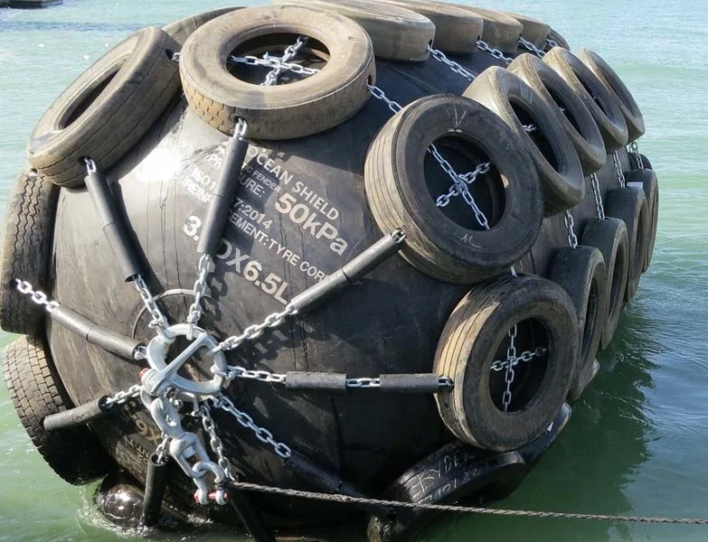 Yokohama type Marine ship factory directly supply Pneumatic Rubber Fenders