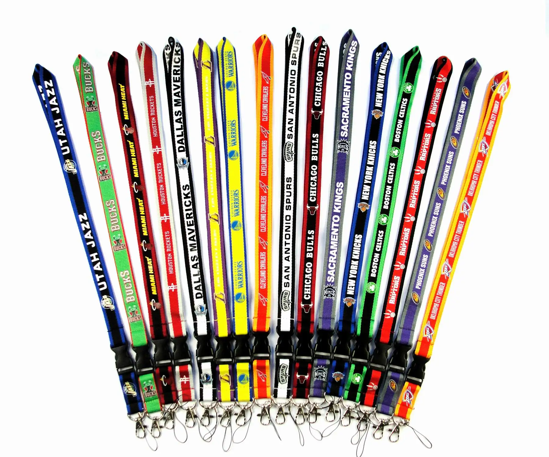 32 шнура для баскетбольных команд NBA