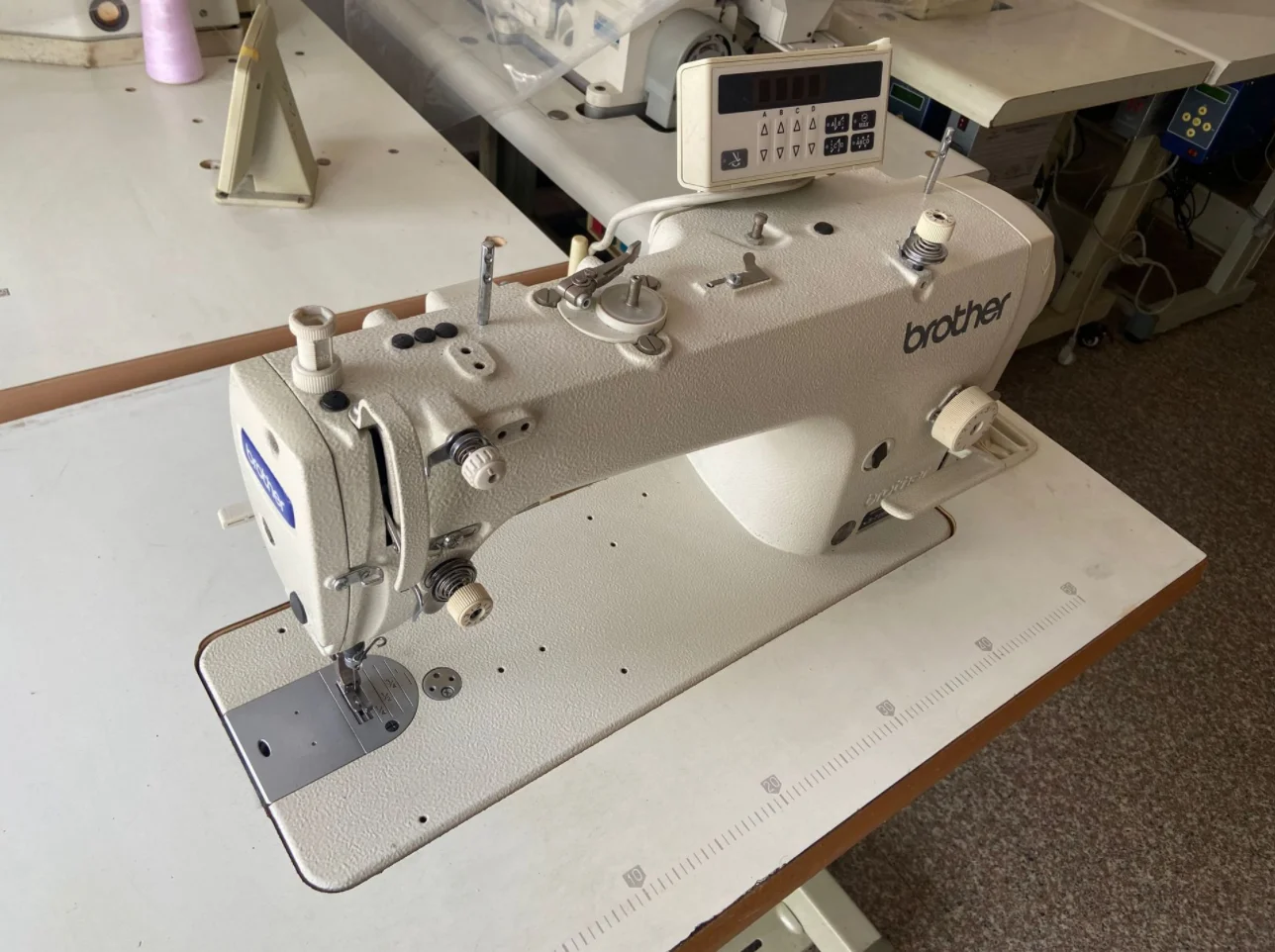 Used Brother 7200c Computerized Industrial Straight Lockstitch Sewing Machine