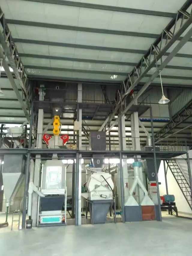 Automatic 2~8 ton/h Animal Feed Processing Plant Ring Die Feed Pellet Machine Cattle chicken poultry feed Pelletizer Machine