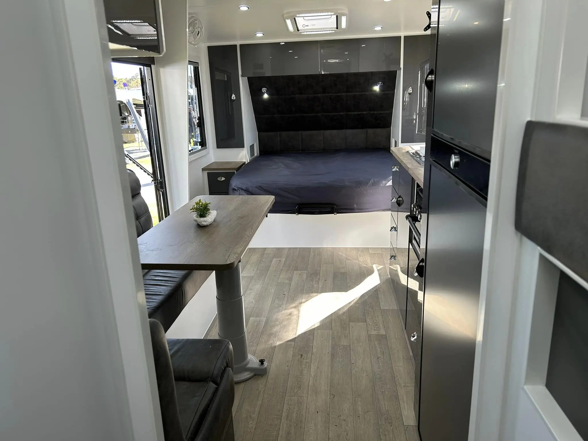 Australian Standard new style Caravans and Off Road Camper Trailers Travel Trailer Factory  Hard top caravan