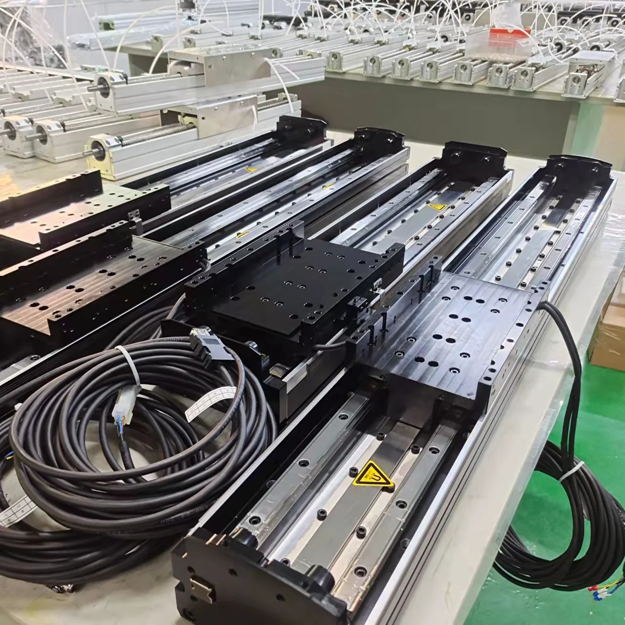 Hiwin motorized guide axis induction ironless/iron core  magnetic vibrator direct drive linear actuator motor