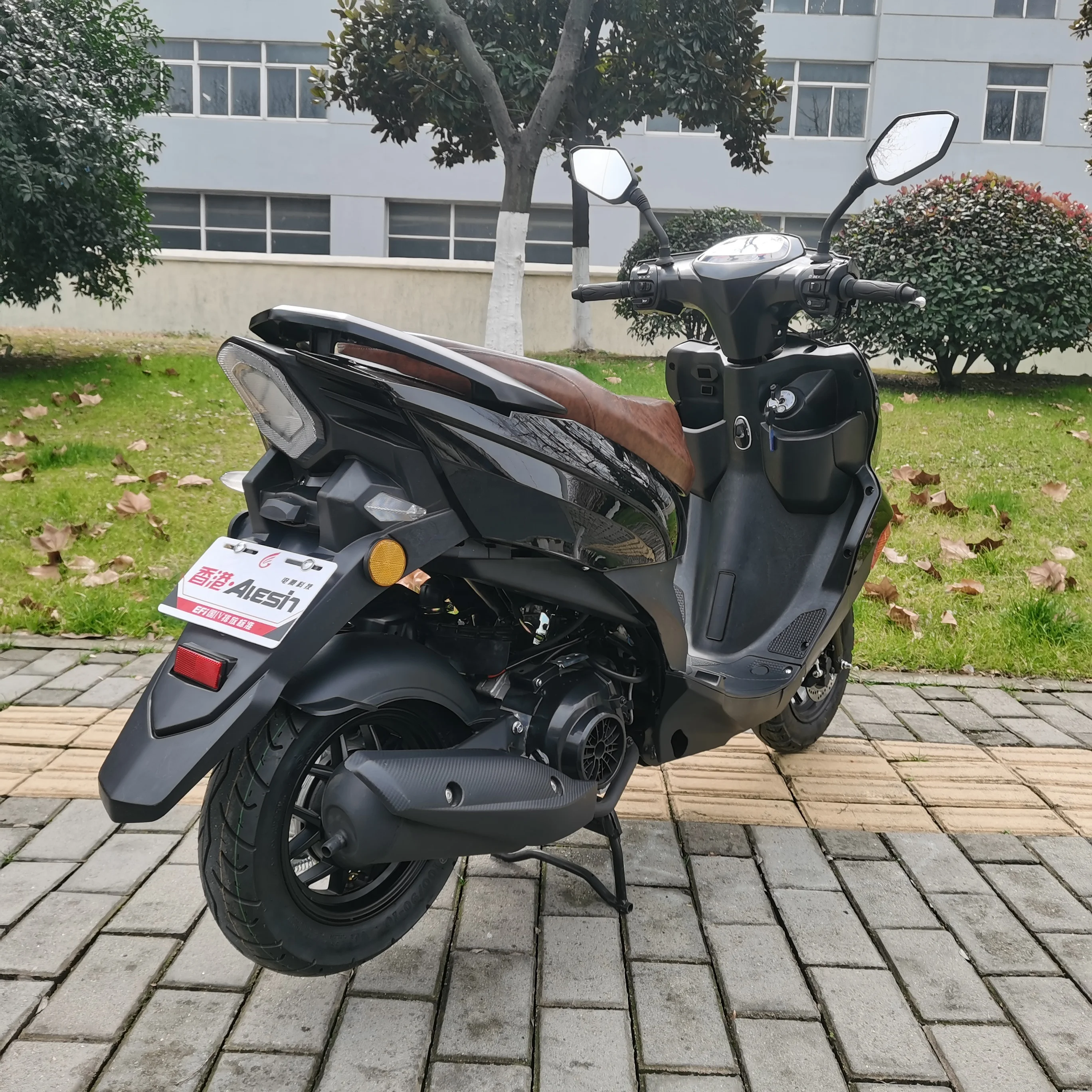 2024 new design gas scooter in 125cc/150cc good drive test