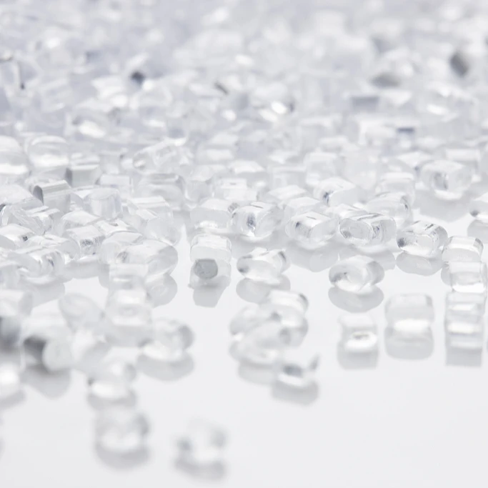 Clarifying masterbatch