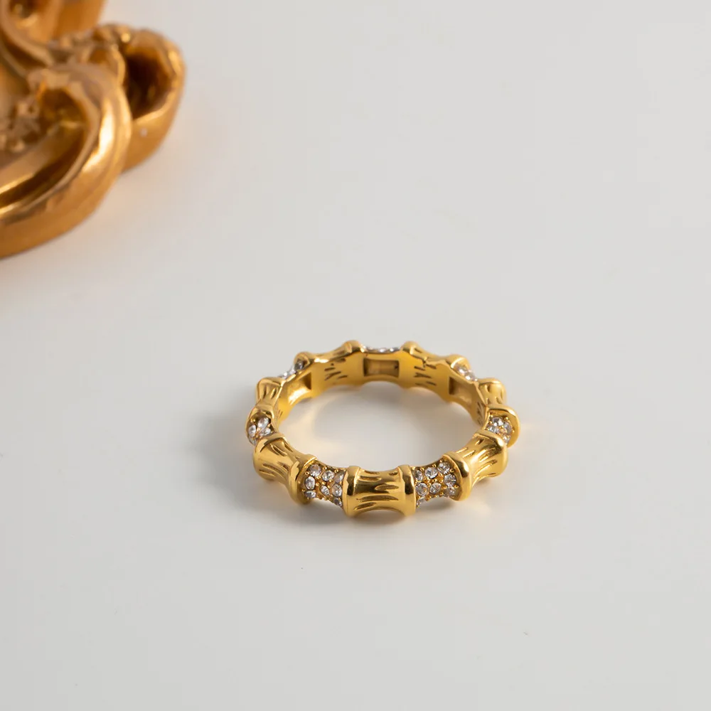 Wholesale Fashion 18k Gold Plated Elegant Zircon Ring Jewelry Stainless Steel Inlaid White Diamond Bamboo Rings