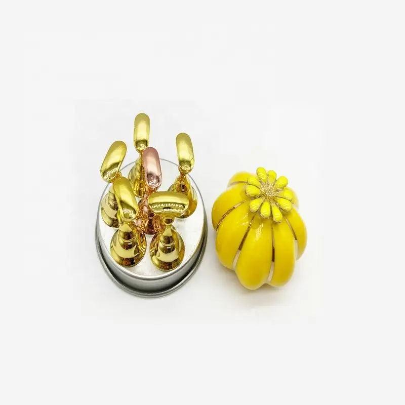 Nail Polish Display Bar Pumpkin Base Magnetic Chess Nail Tip Practice Base Acrytic Stand Holder 5 Colors