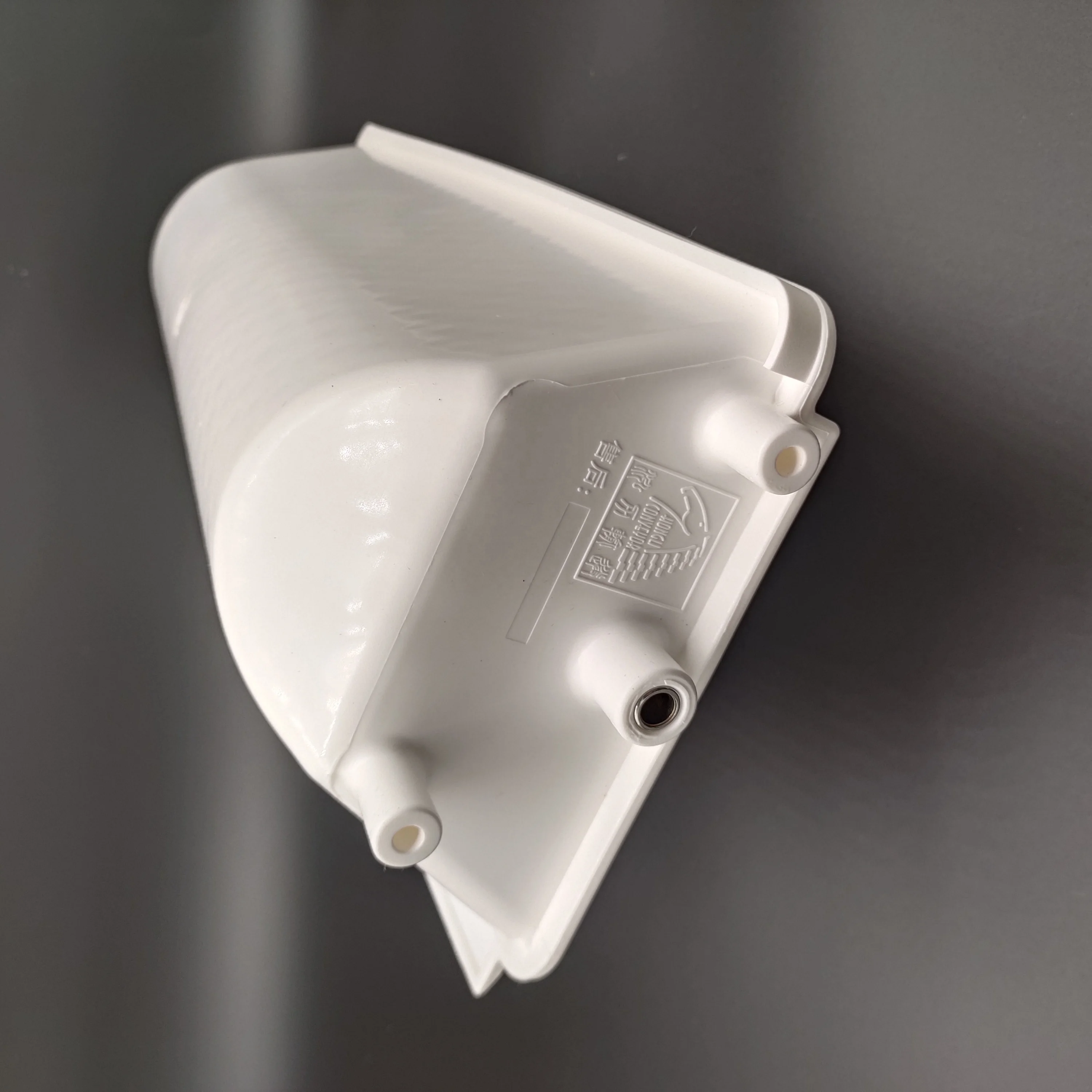 Food grade plastic Z Type elevator bucket chains,  plastic buckets conveyor bucket elevators with stainless steel material