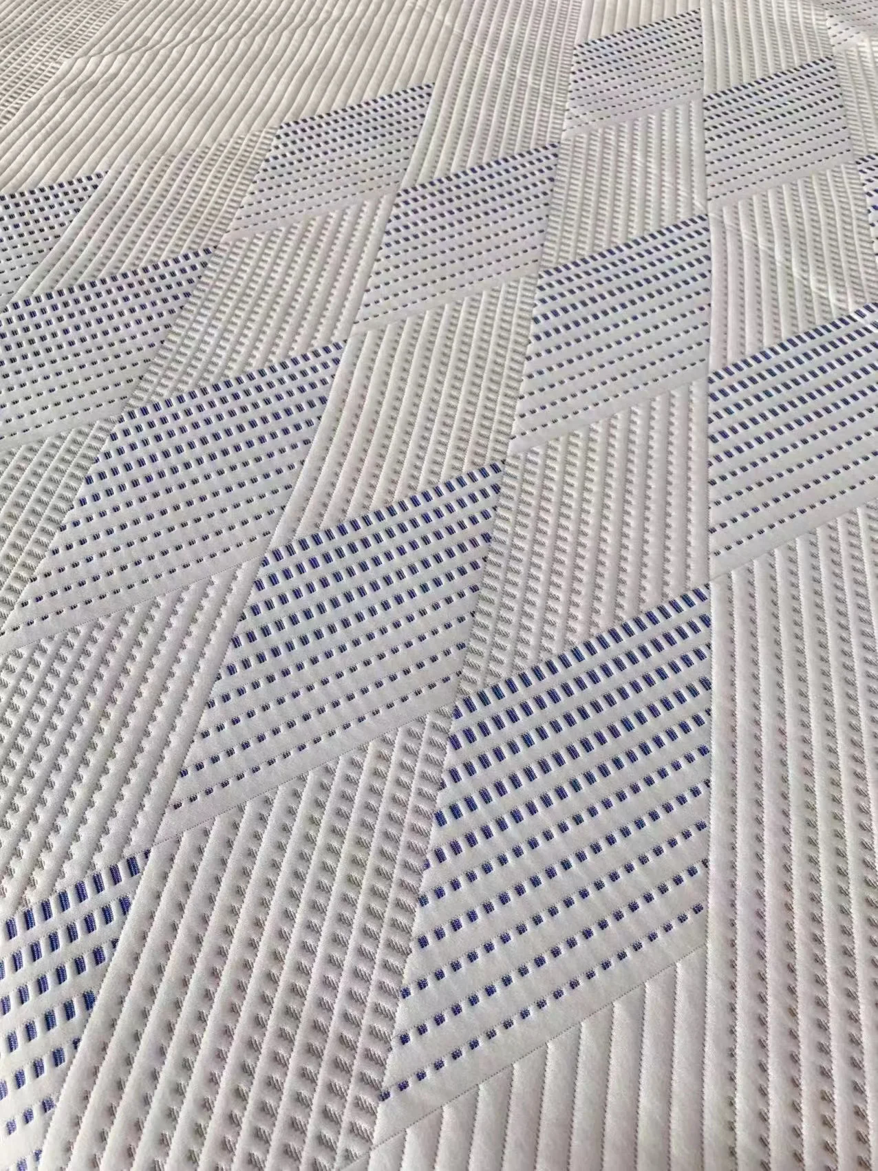 Guaranteed quality spun polyester knitting jacquard fabric for mattress