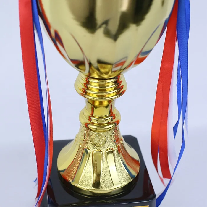 Xianhui Factory Direct Sales Low Moq Best Selling Metal Crafts Sport Trophy School Sports Gold Souvenir Metal Award Trophy