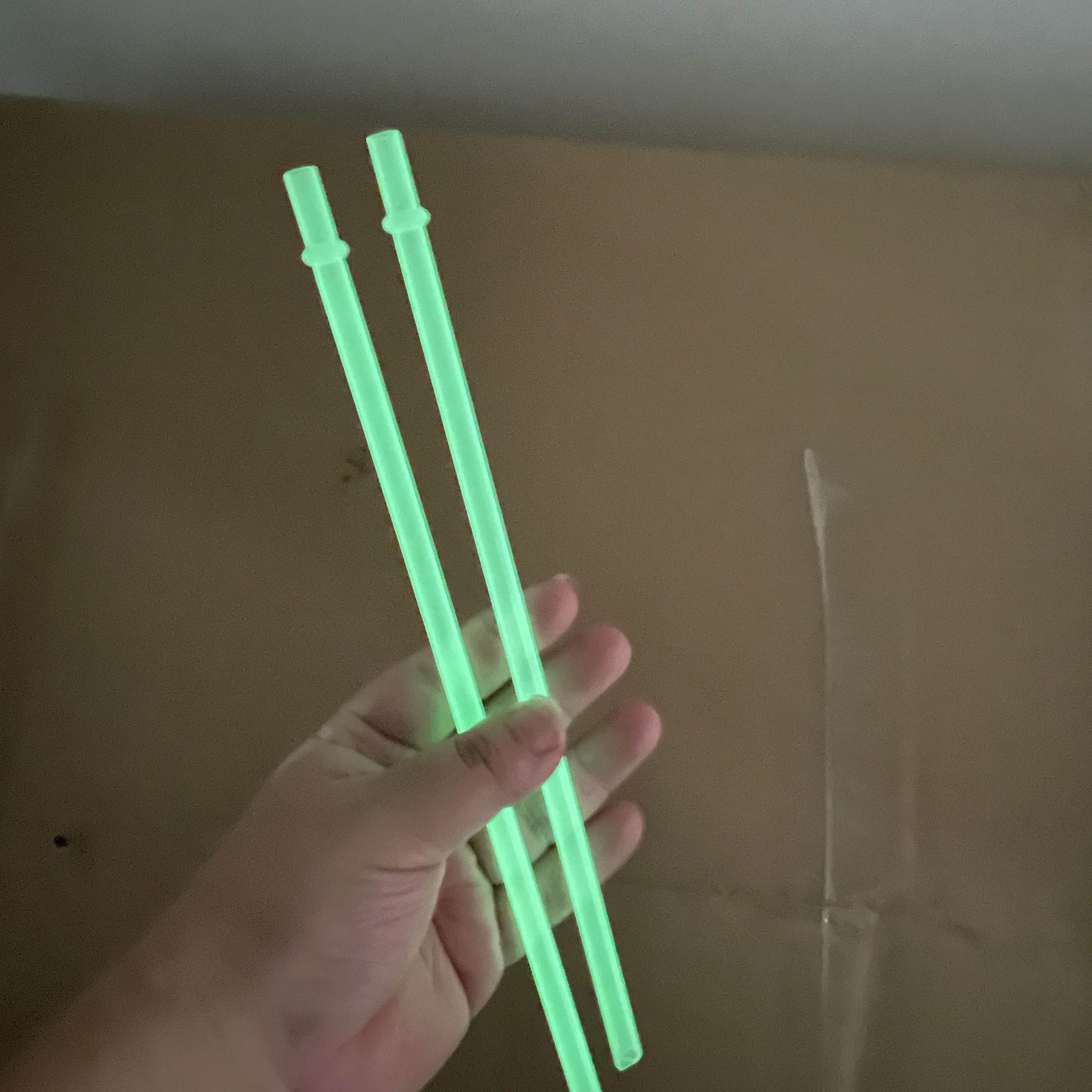 Wireless speaker 20oz glow Straight speaker display music tumbler Mix 5 Colors Music Cup With USB charging cable slide lid and s