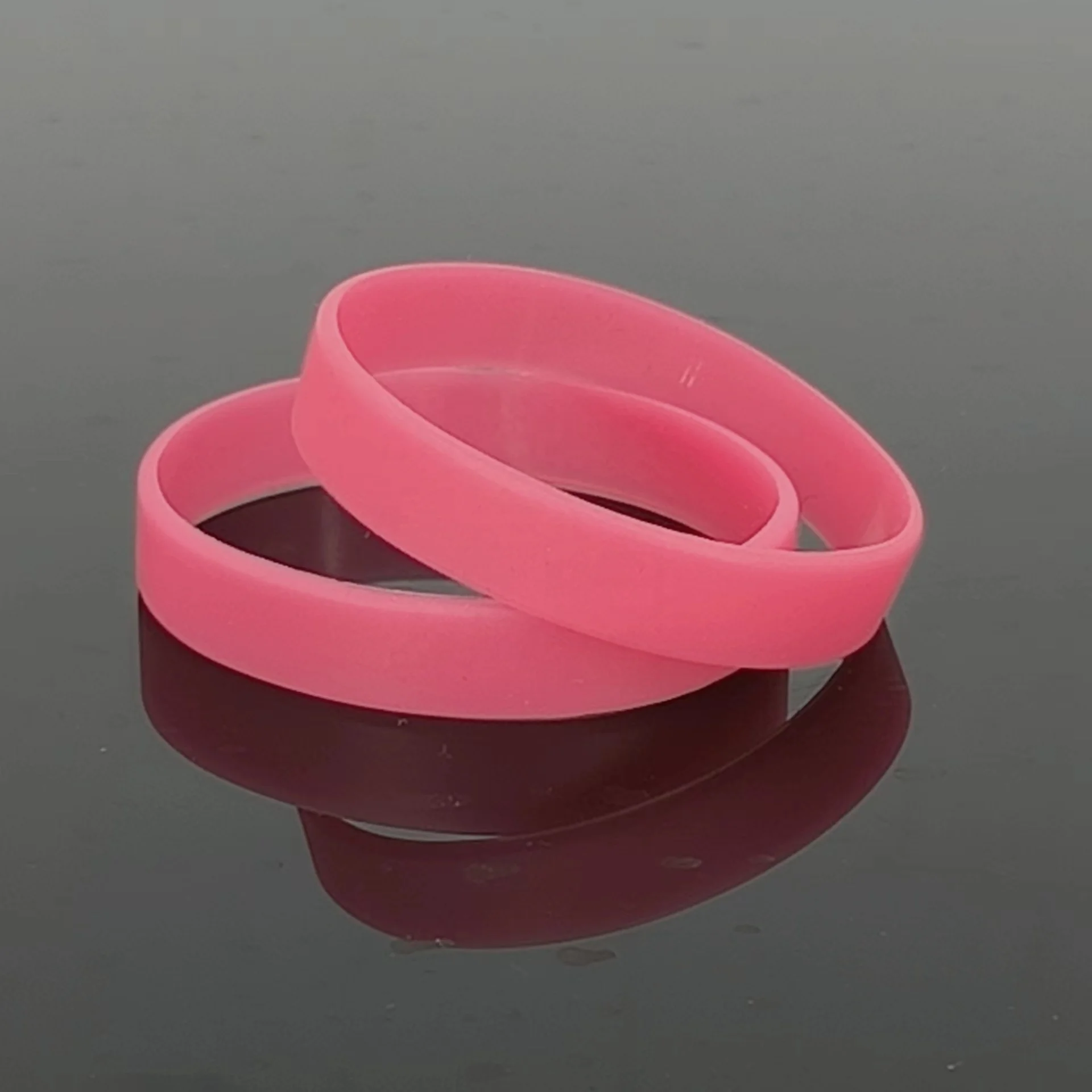 6PCS Rubber Silicone Bracelets Solid Color Silicone Colored Wristbands Bulk Colored Rubber Silicone Bracelets