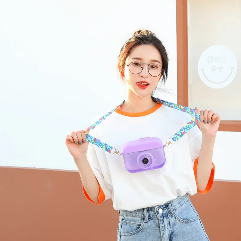 Cute camera cup portable carrier for children suction nozzle plastic cup wholesale