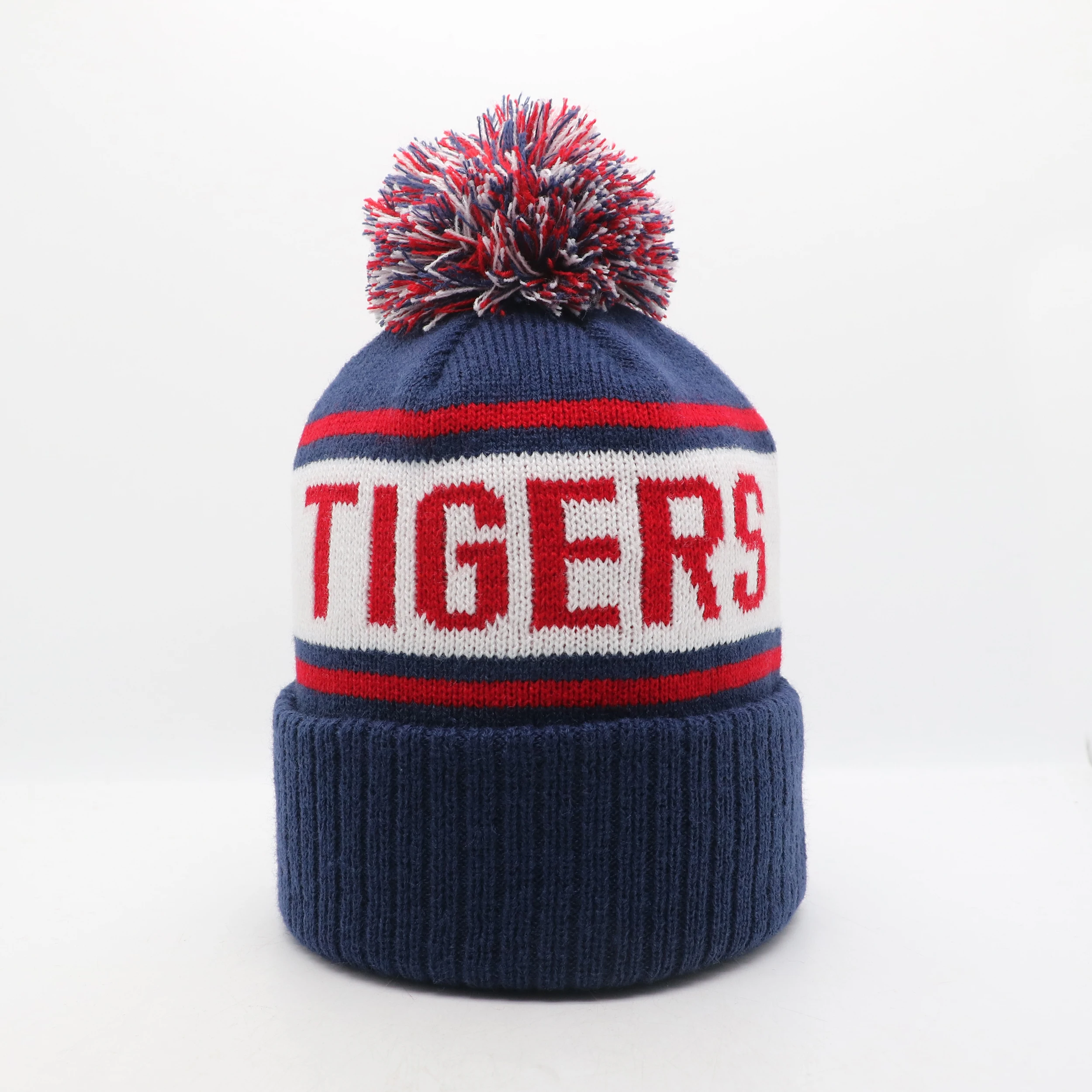 Low MOQ Custom Knitted Thick Soccer Beanies Bobble Hat With Logo Winter Hat