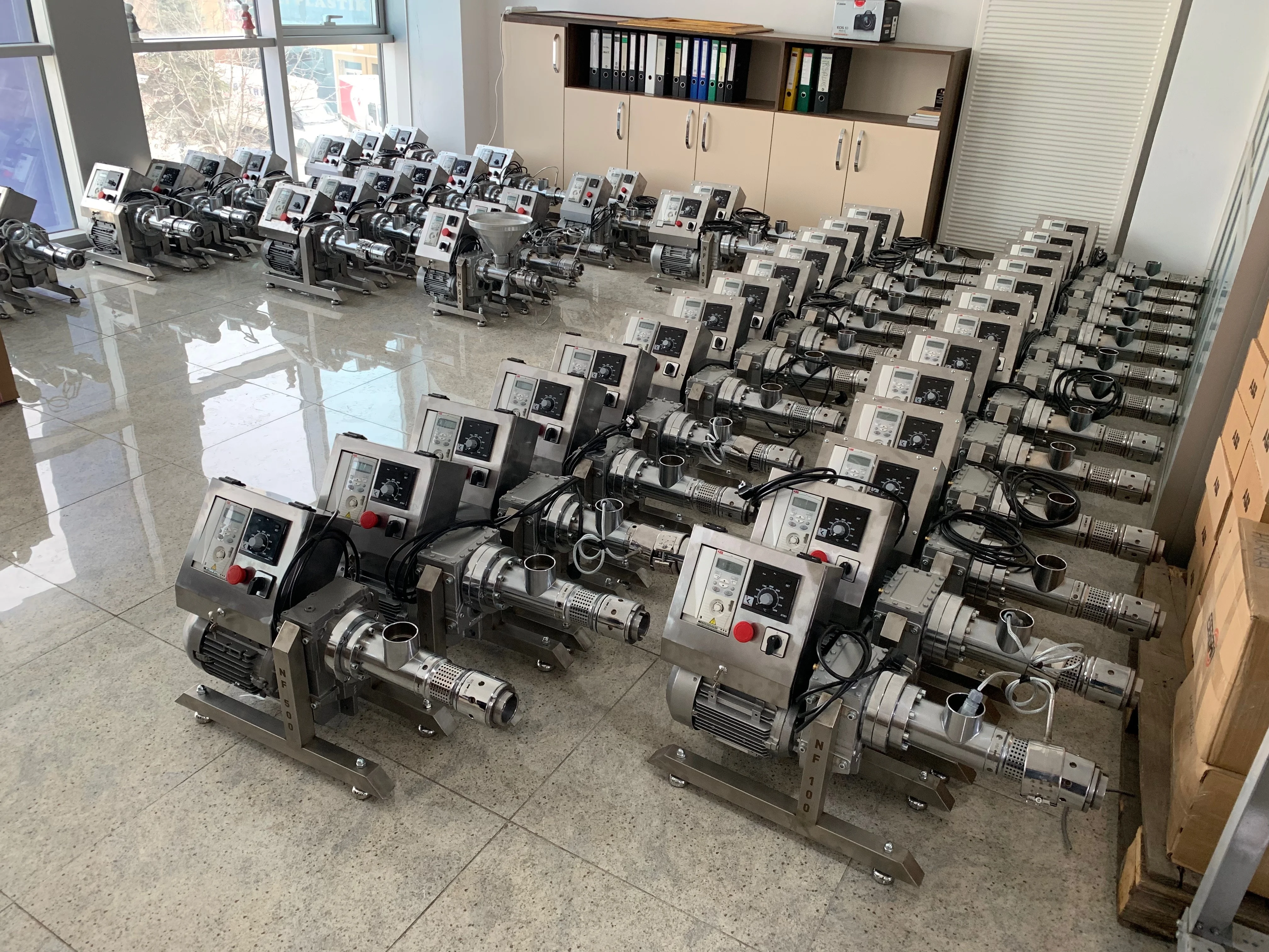 black seeds oil press machine / organic oil making machine / top quality machine