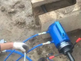Portable Excavator Bushing Press Flashlight Integrated Sleeve Press Machine Excavator Maintenance Tool