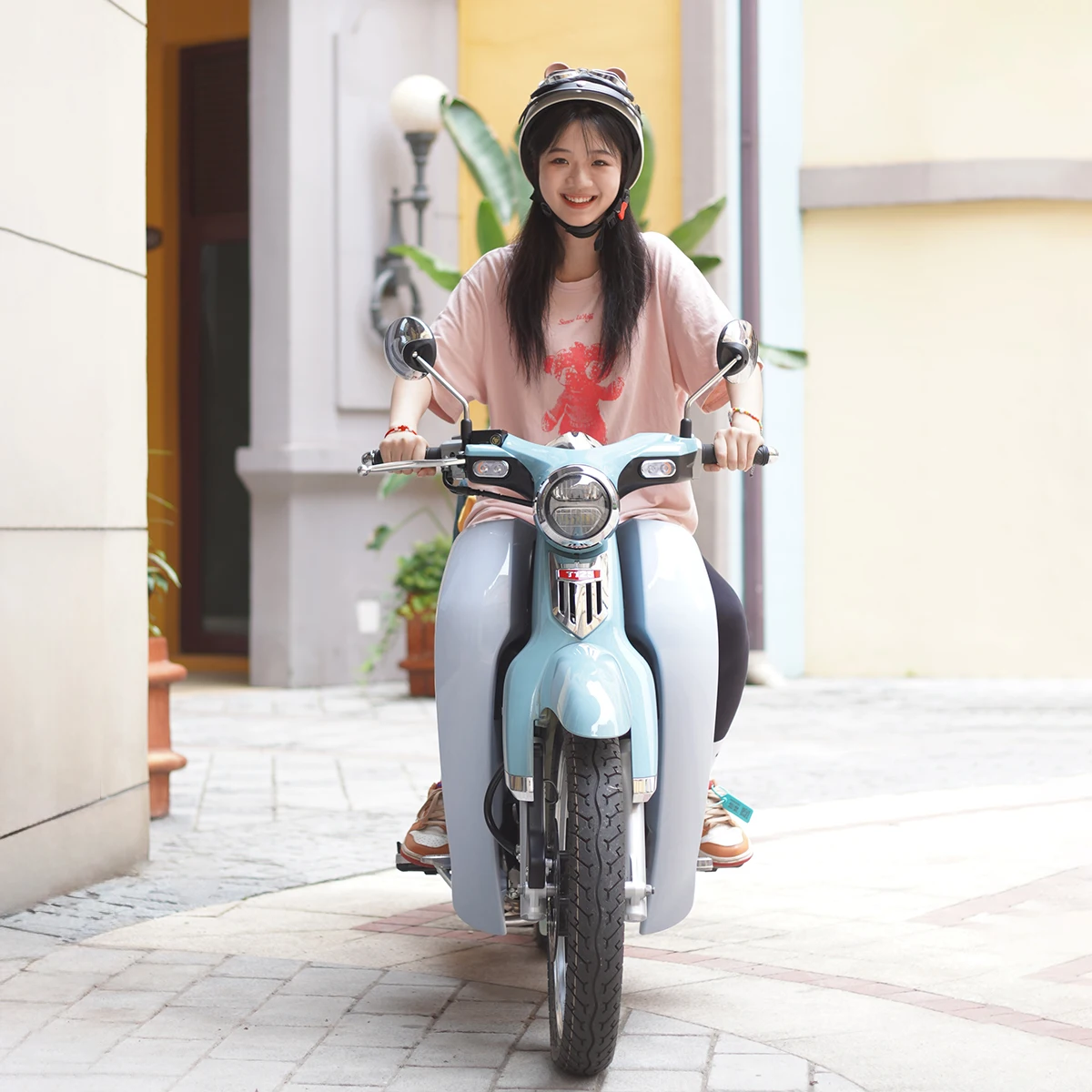 Factory Wholesale Lextra Customization 250cc 4 Stroke Cub Pro Electric Motorbikes Chinese Moto Manufacture